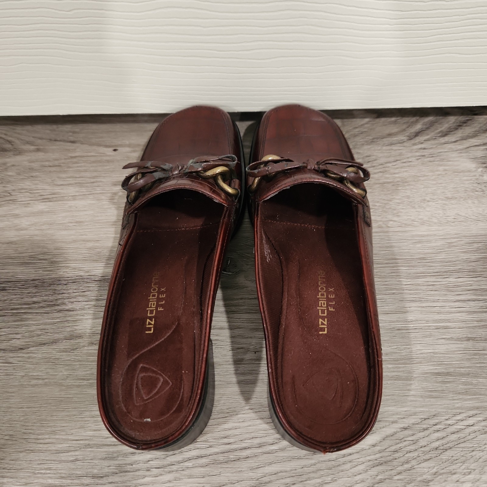 Vintage Liz Claiborne Flex Brown Loafer Mules Bow Chains Leather Sz 6.5M Fulton