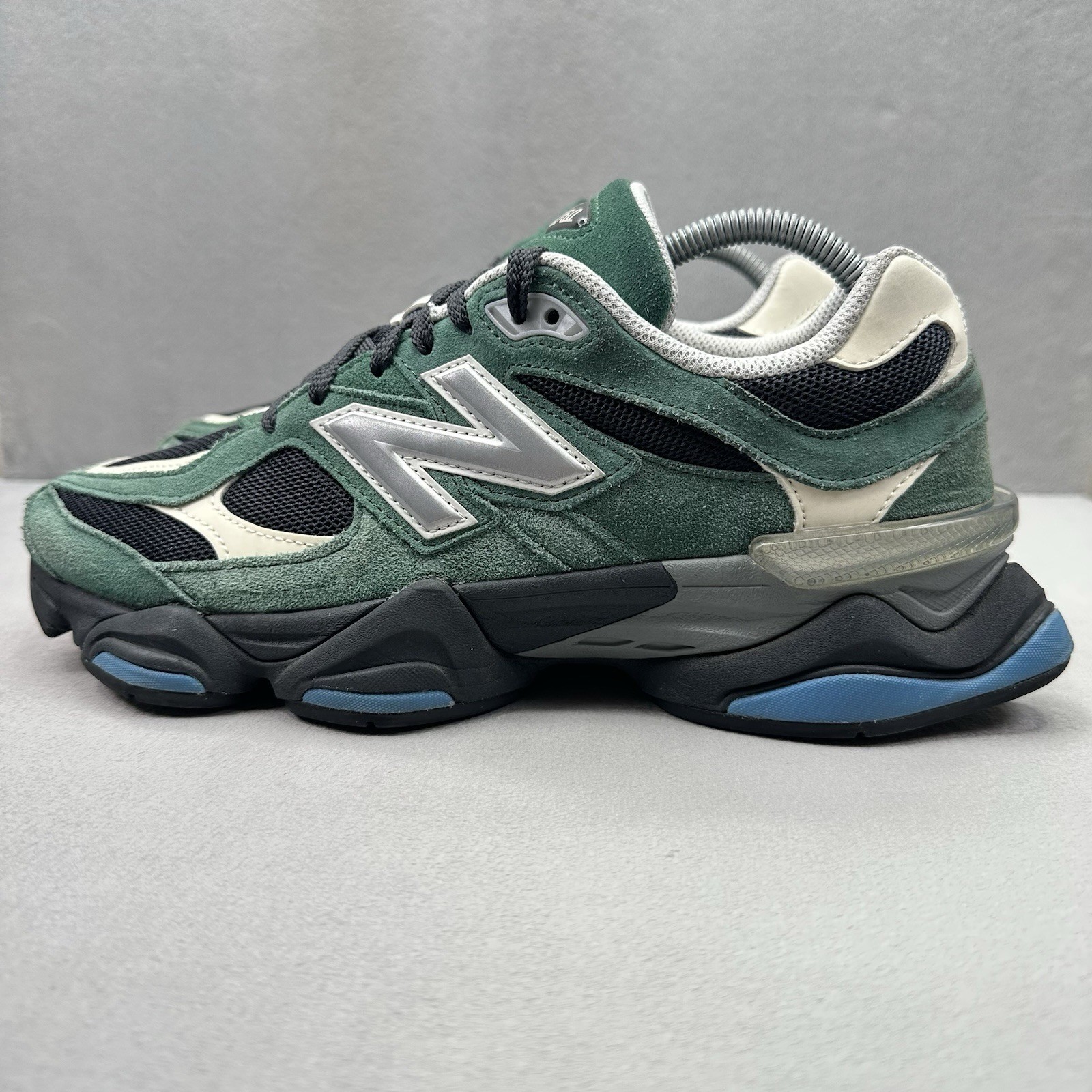 New Balance 9060 Mens Size 9 (D) Shoes Team Forest Green Casual Sneaker 2023