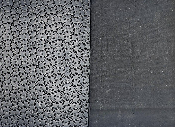 VIBRAM #8327 WOODSTCOK SHEET / 10mm / 12.50×11″