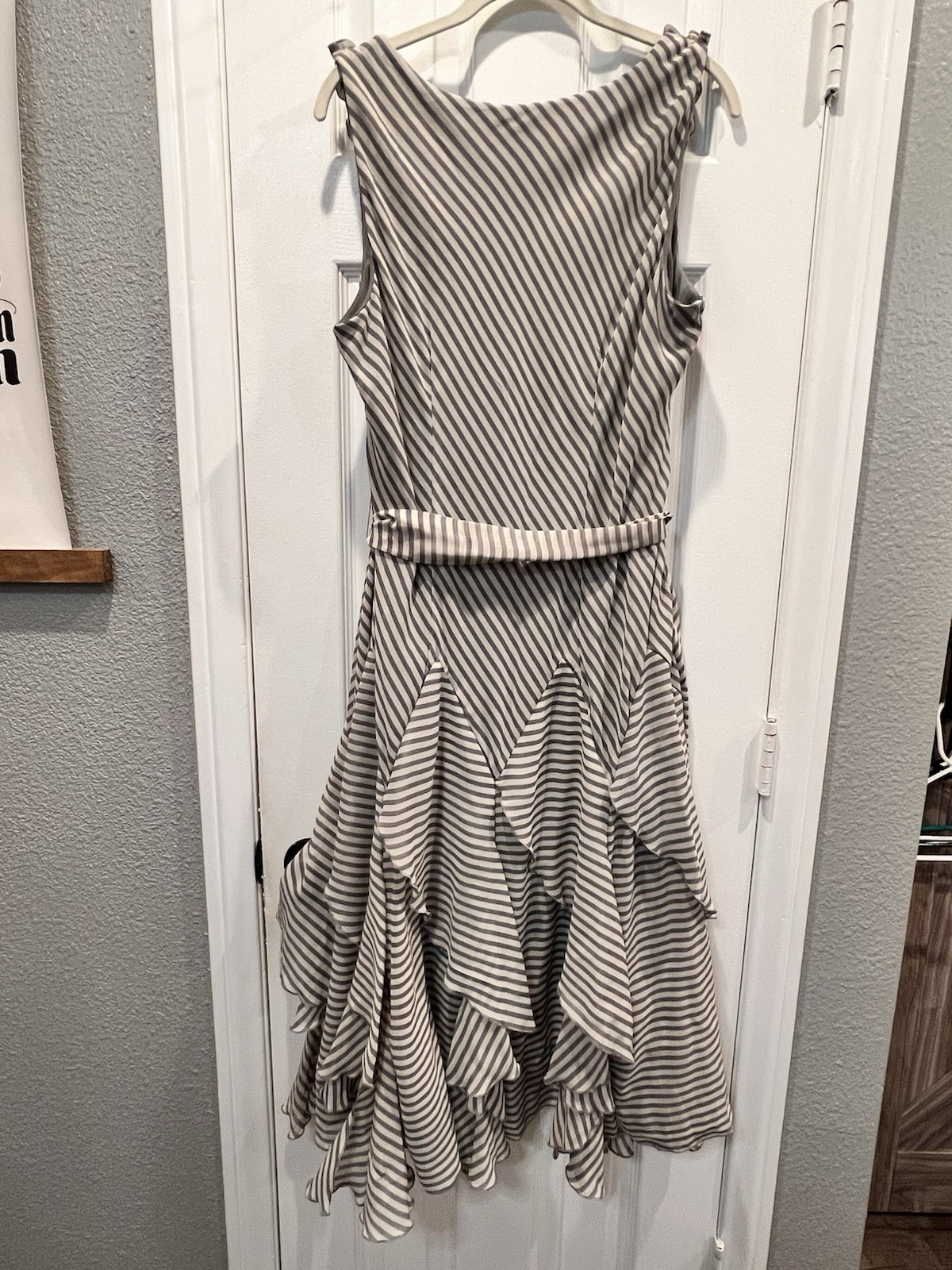 Signature by Robbie Bee Gray White Striped A-Line Dress 16W V-Neck Ruffle Zip