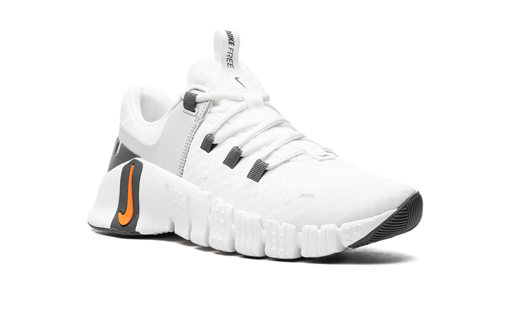 Nike Free Metcon 5 White Bright Mandarin Mens DV3949-101 NEW Multi Sz