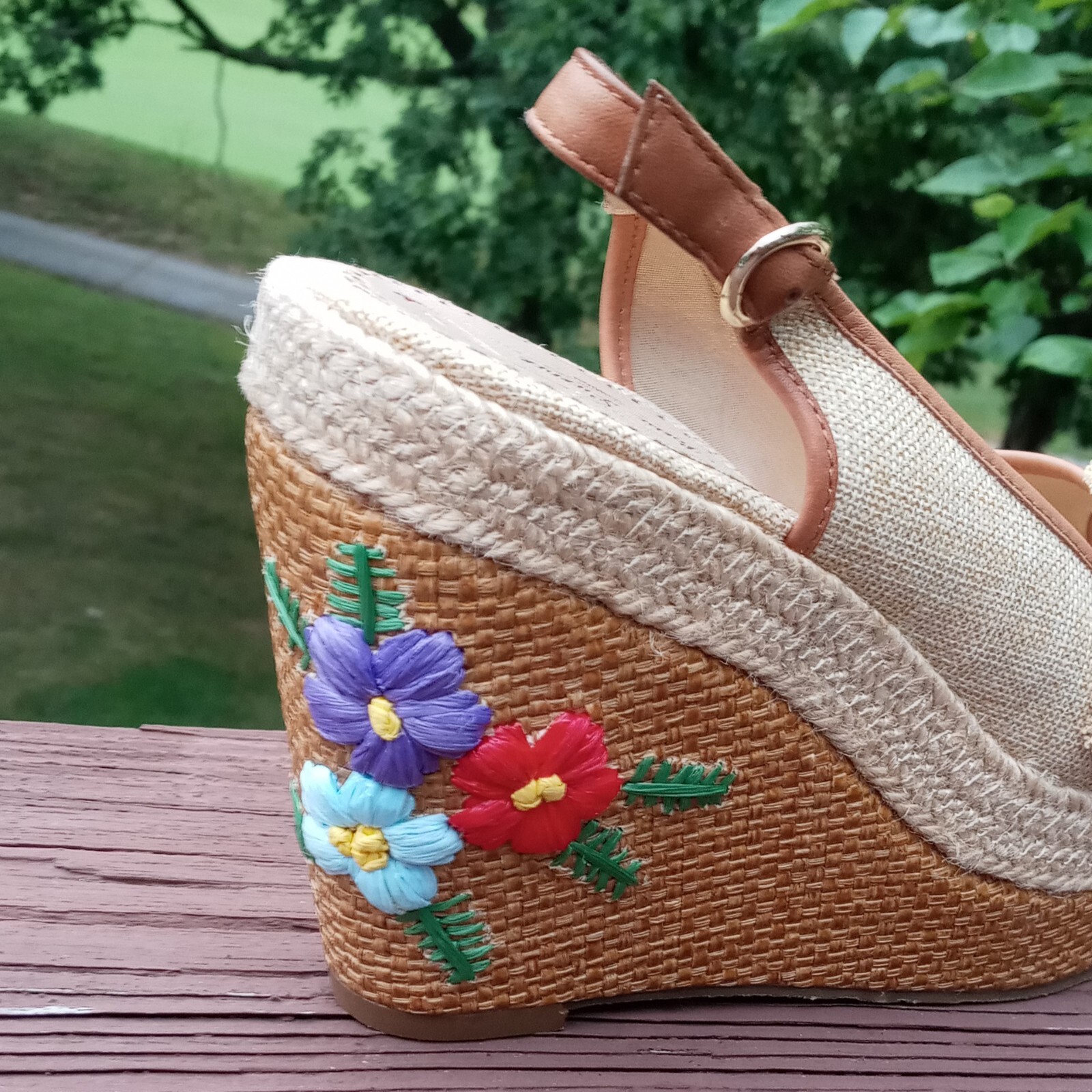 Poetic Licence 8.5 Sandals Natural Petal Pusher Floral Fabric Leather Wedge Shoe