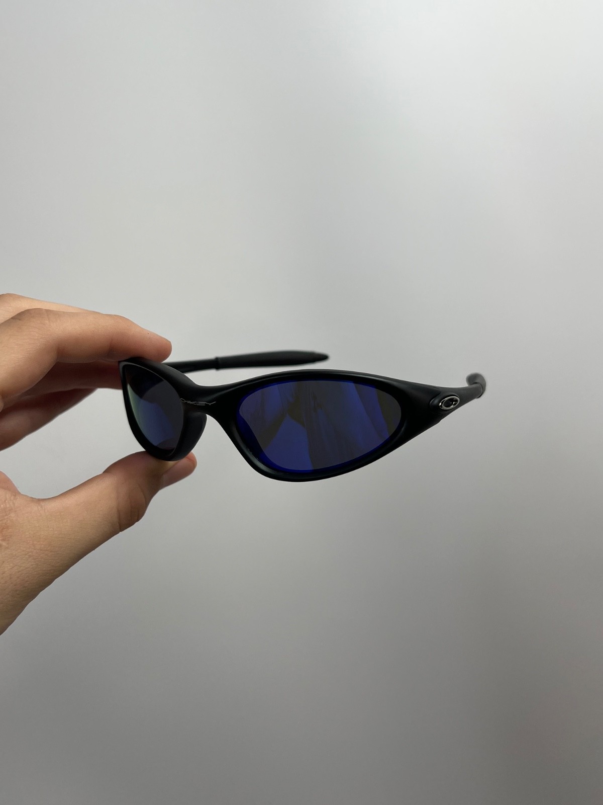 Vintage Oakley Minute 1.0 Sunglasses