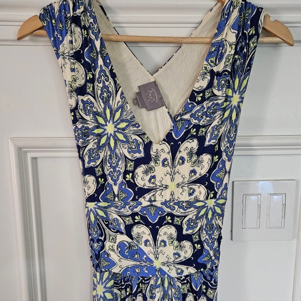 Vanessa Virginia Anthropologie floral knit maxi dress SP small petite