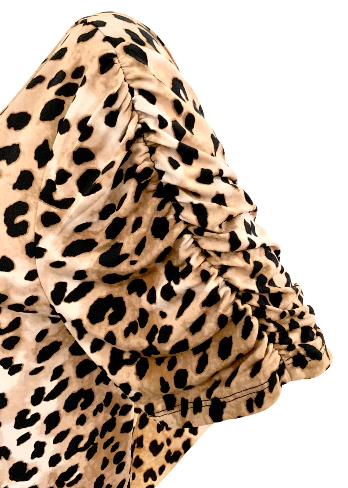 {CALVIN KLEIN} Shirt/Top/Blouse Sz. L Beige/Black Animal Print Ruched Sleeves