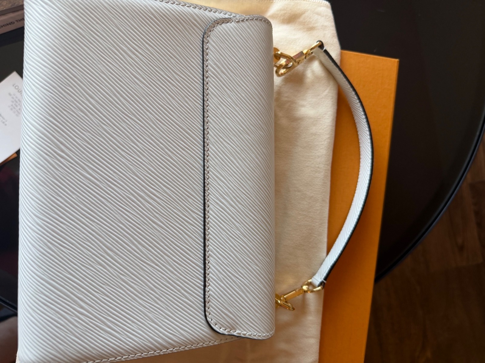 Louis Vuitton Twist MM White Épi Leather, gold hardware, epi leather hand
