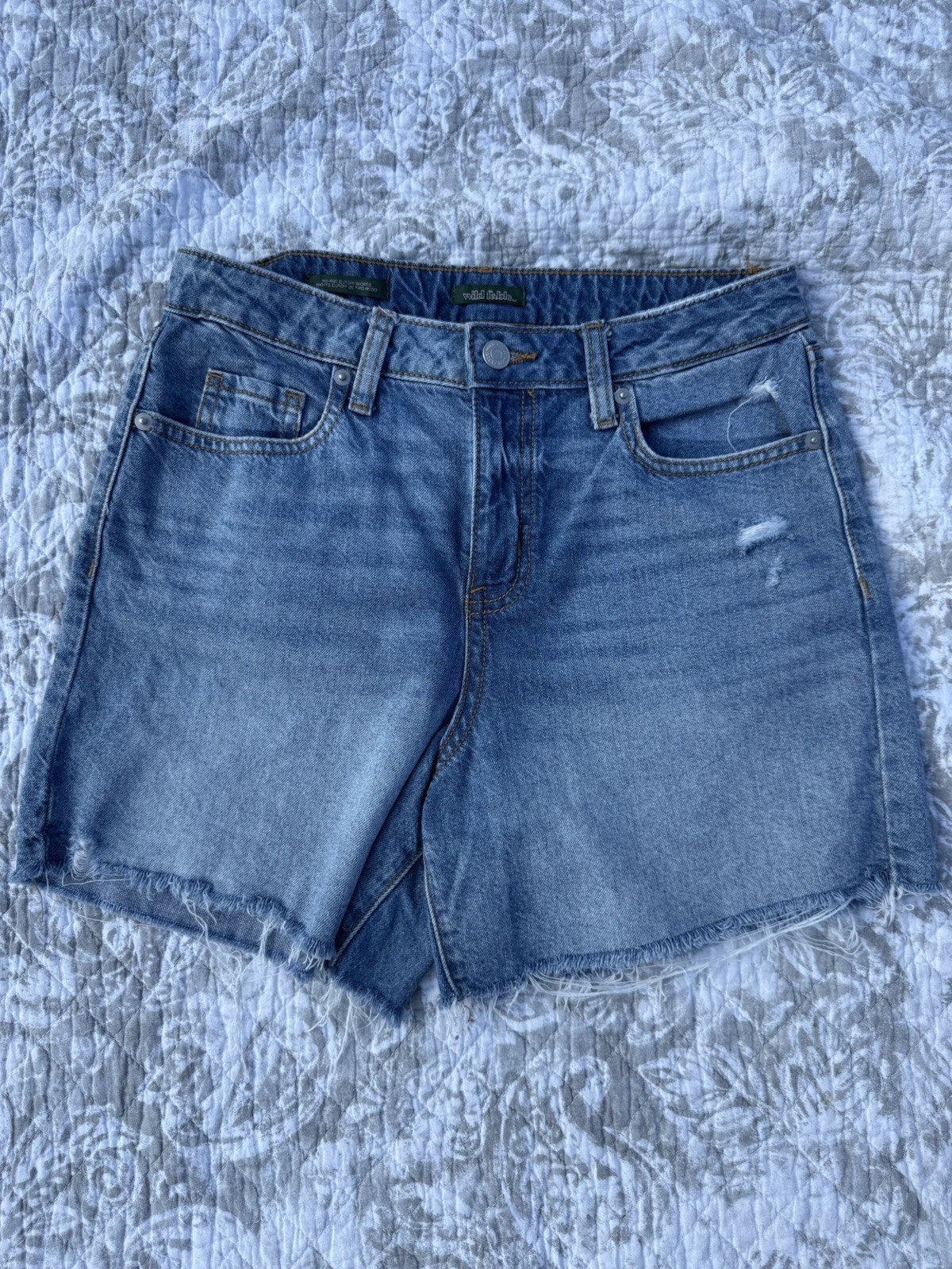 Wild Fable Women’s Mid Rise Distressed Blue Denim Cut Off Shorts 5-Pocket 3″ 0