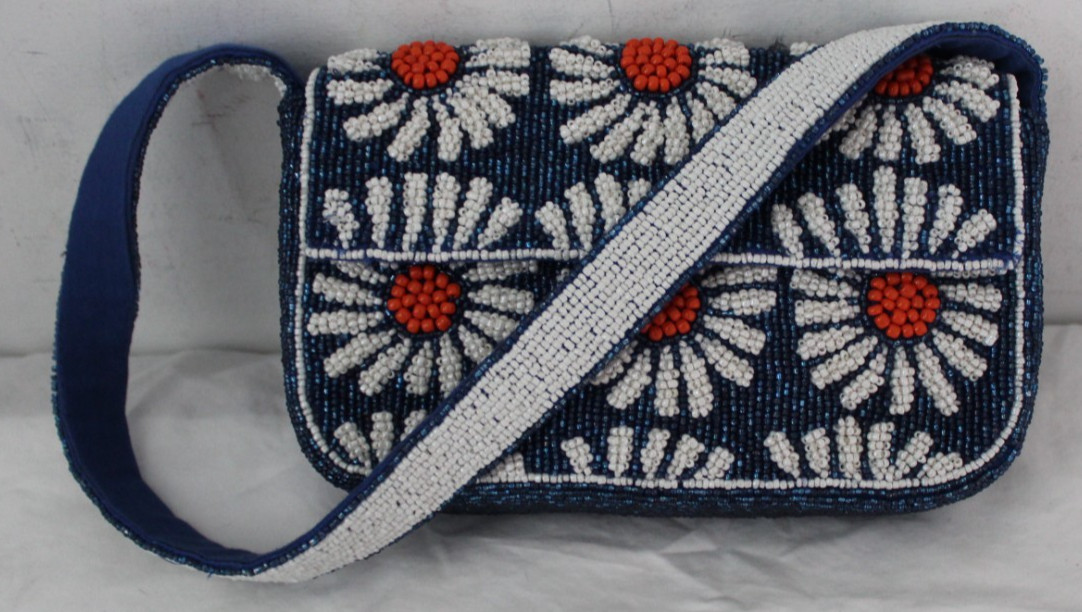NEW MAEVE Anthropologie Fiona Beaded Daisy Flower Shoulder Bag Handbag