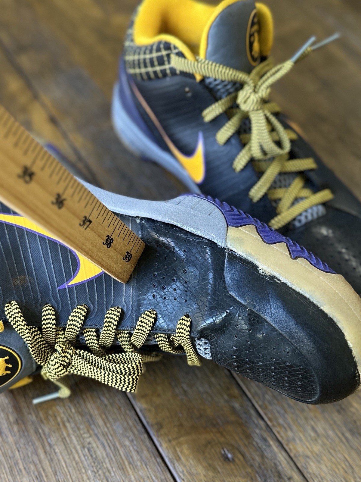 Vintage Nike Zoom Kobe 4 Carpe Diem