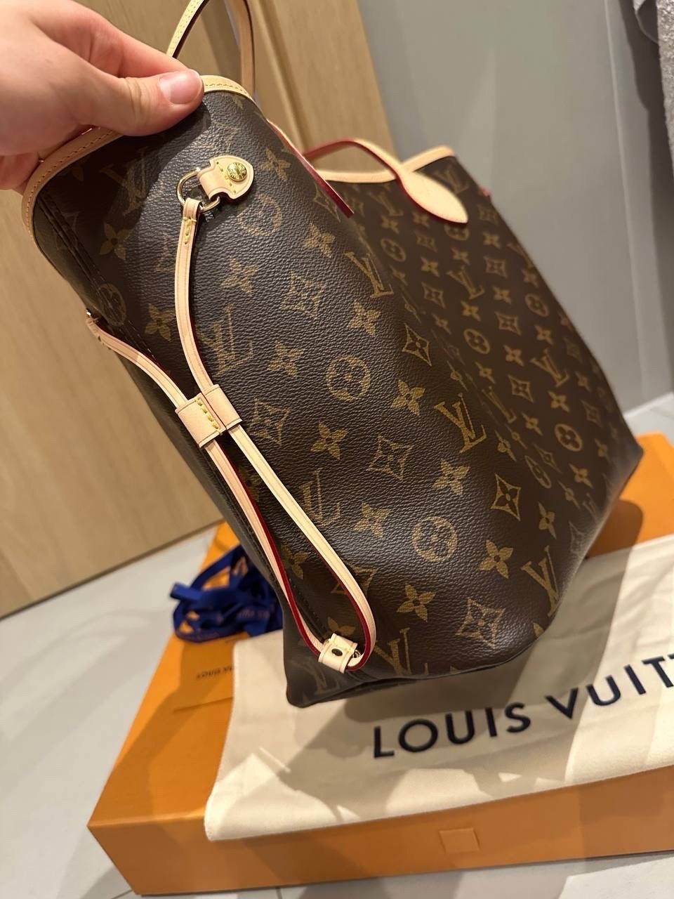 Louis Vuitton Neverfull Tote MM Brown Canvas Monogram
