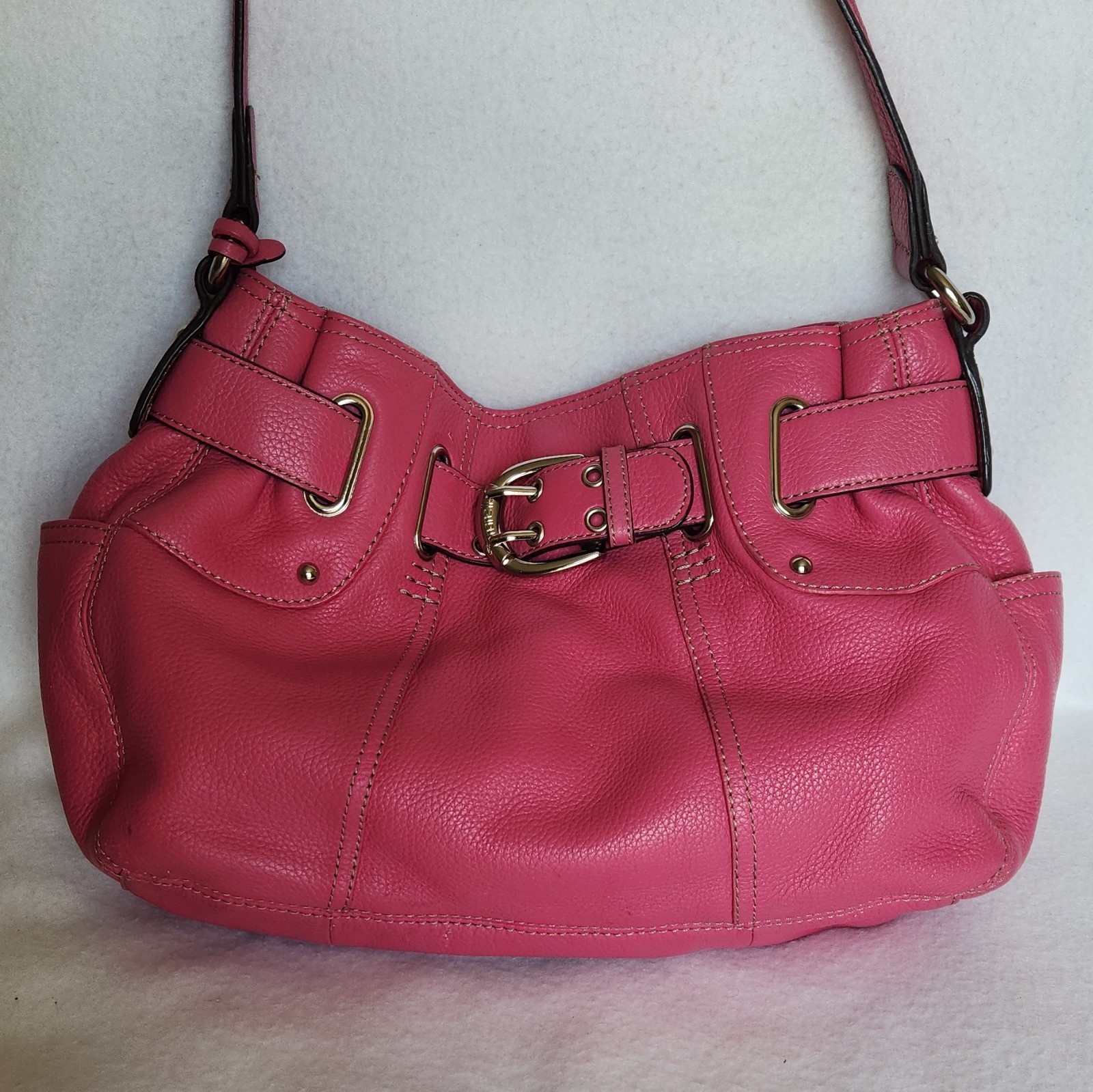 Tignanello Pink Pebbled Leather Shoulder Bag Magnetic Close Inside Center Zip