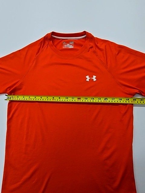 Under Armour Boys Orange HeatGear T-Shirt Youth Size 16 Relaxed Fit