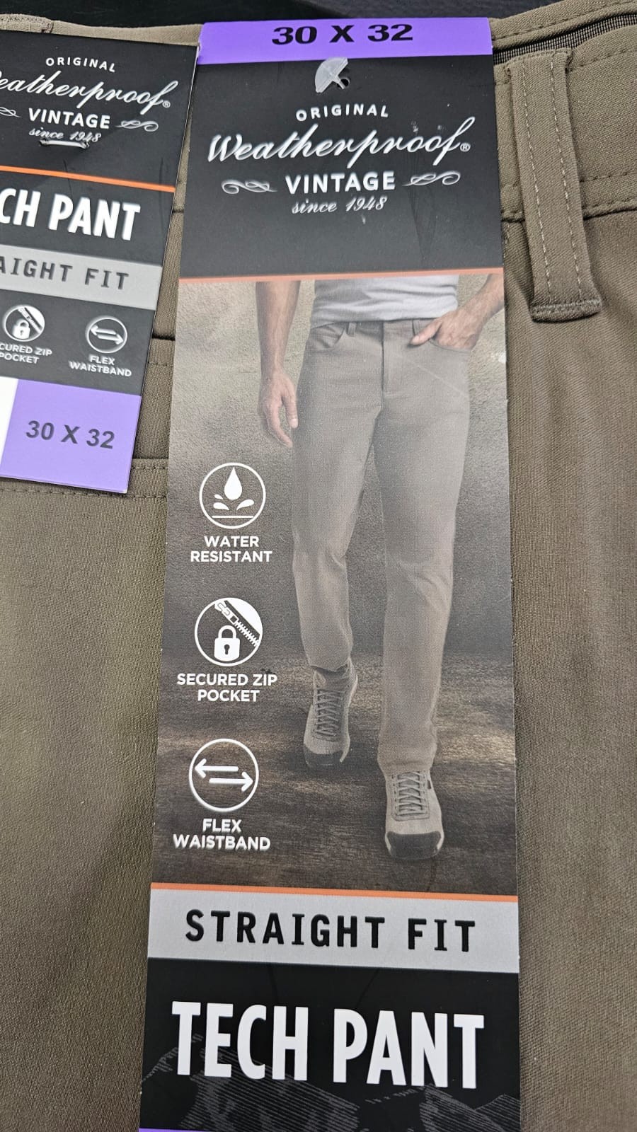 Weatherproof Vintage Men’s Tech Pants – Water-Resistant, Tan Size 30×32 – Stain
