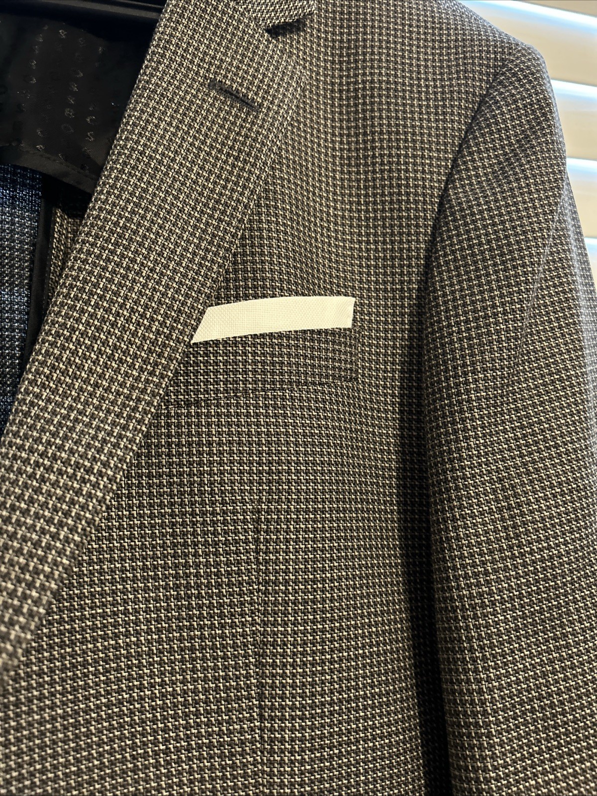 hugo boss suit 40r slim Fit nwt Lanificio Tesse Biella