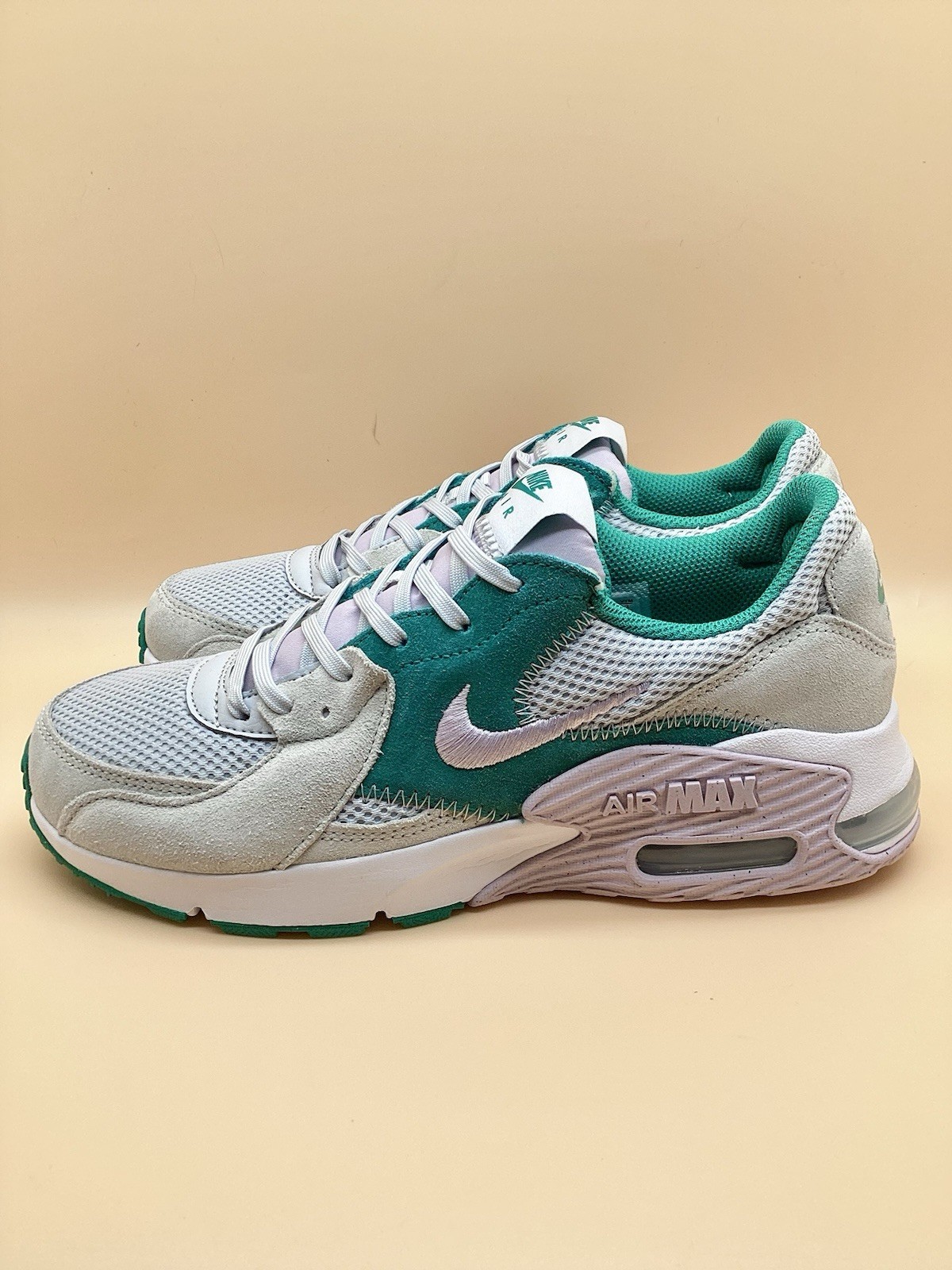 Nike Women’s Air Max Excee Light Gray, Teal, and Green Athletic Sneakers US 7.5