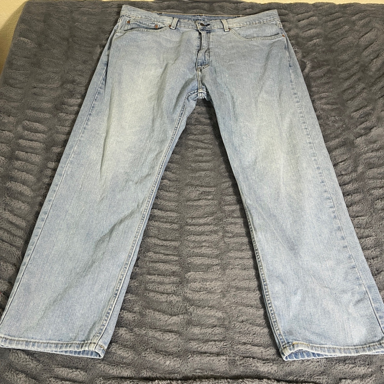 Levis 505 Regular Fit Straight Leg Jeans Light Wash Blue Mens 38×30 00505-1373