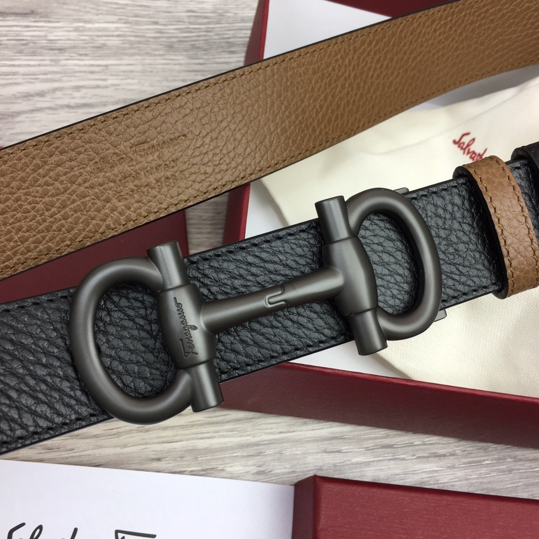 Authentic Ferragamo Belt width 3.5cm/1.37inch Black/Brown Reversible