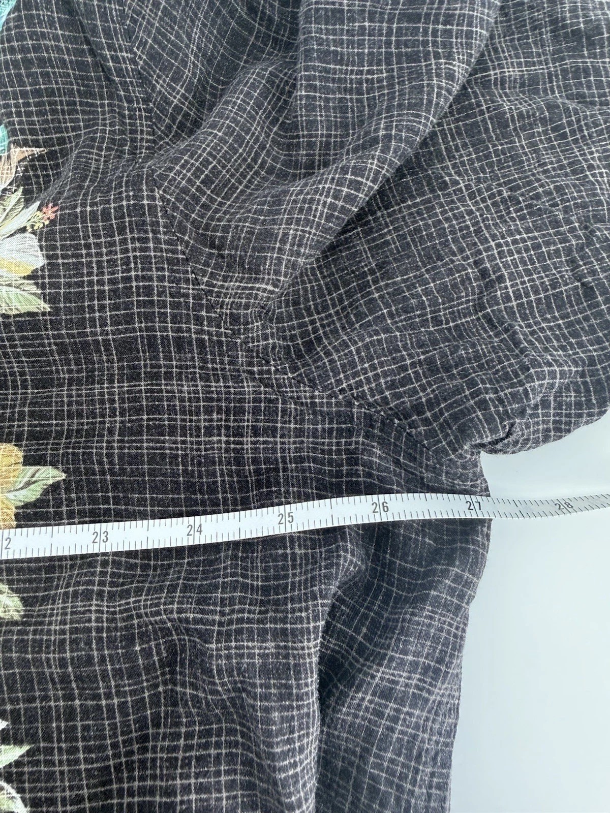BATIK BAY Men’s 100% Rayon Button Up Shirt Hawaiian Floral Large Gray