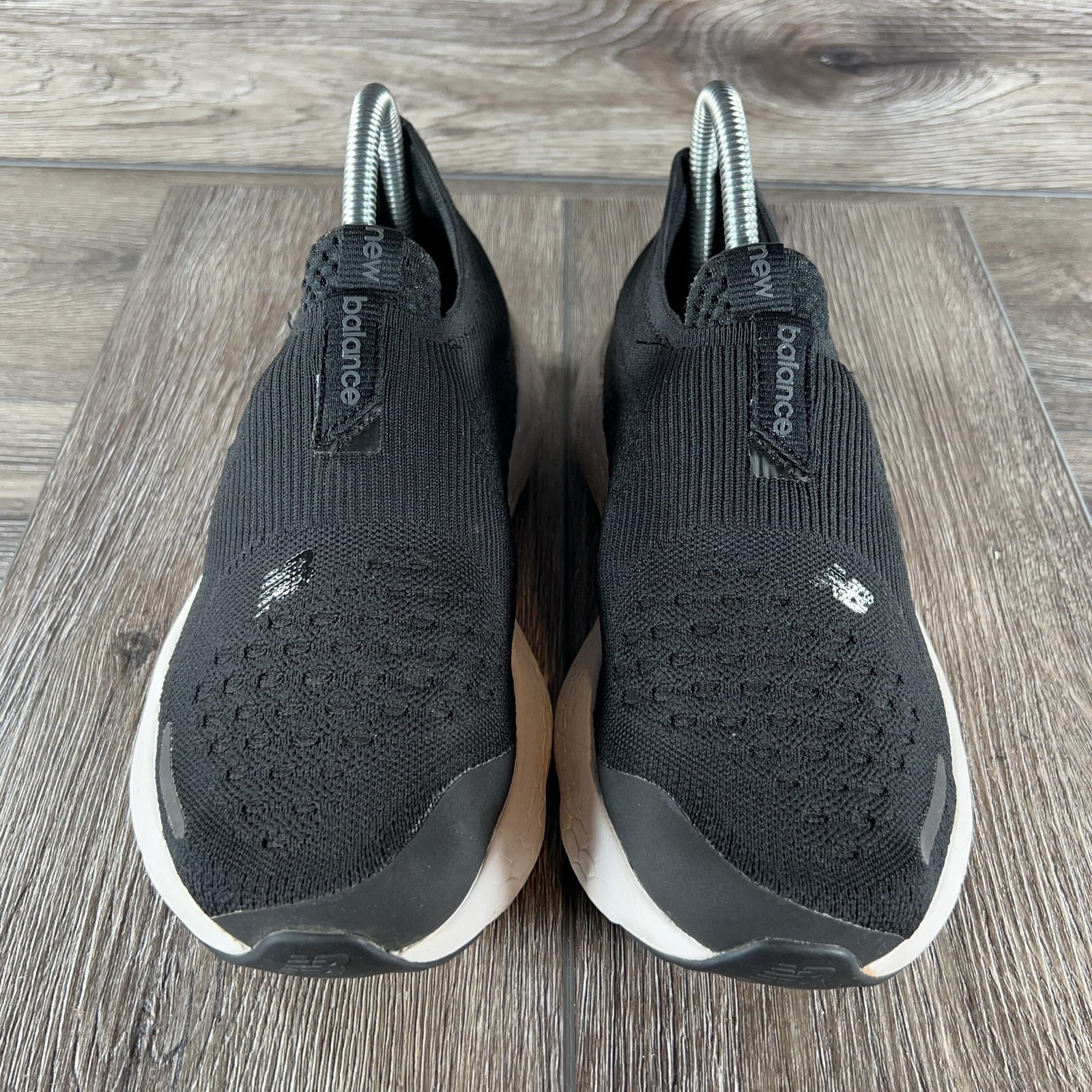 New Balance Fresh Foam 1080 Shoes Womens Size 7 D Black Slip On Running Sneakers