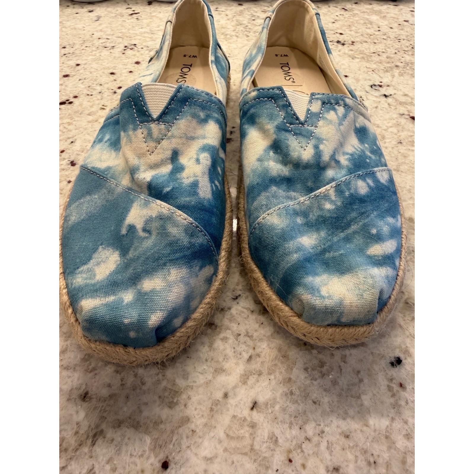TOMS Tie Dye Espadrille Flats Blue White W7.5