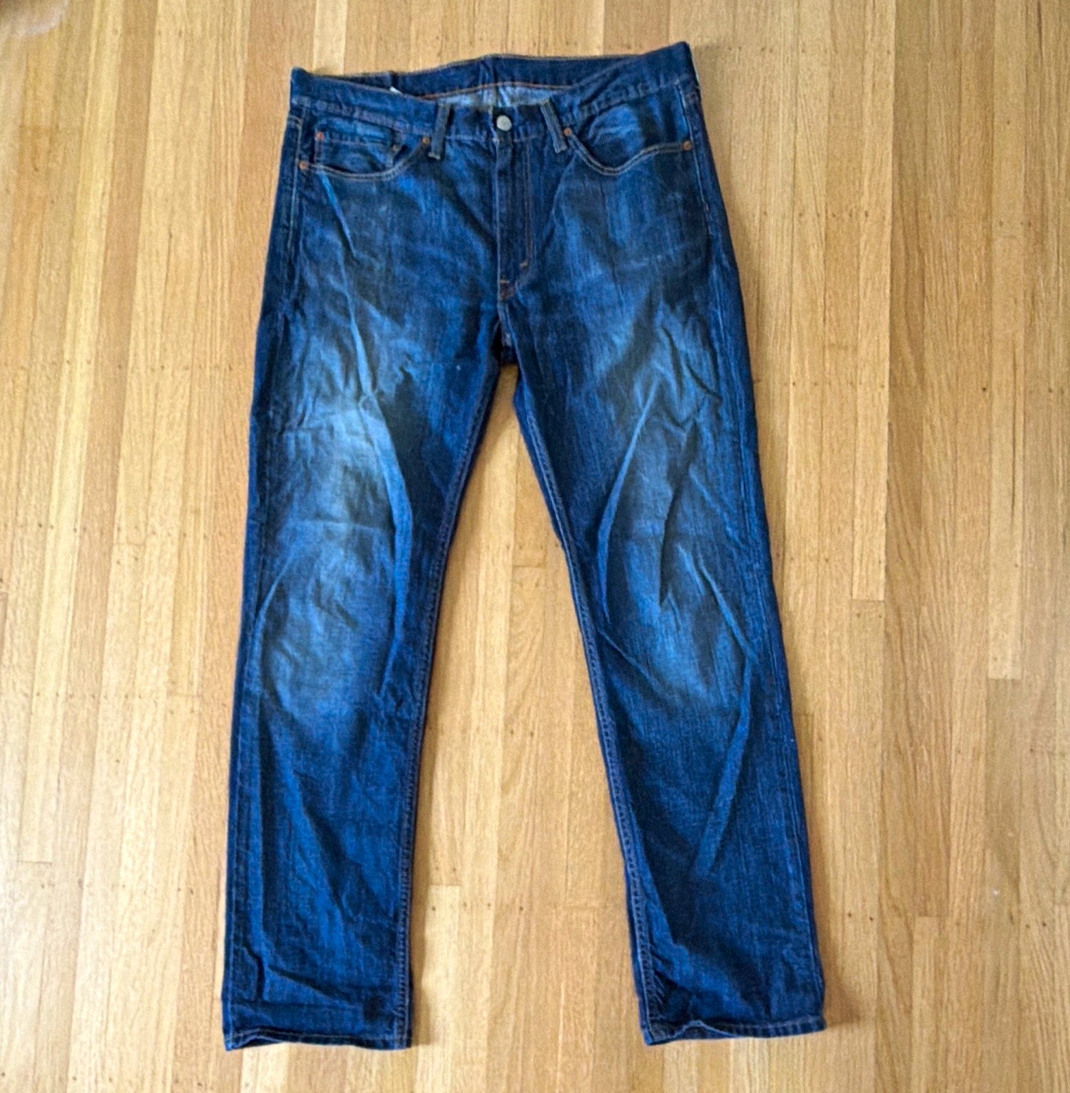Levi’s Men’s Blue Dark Wash Denim Jeans Straight Fit Mid Rise 5-Pocket