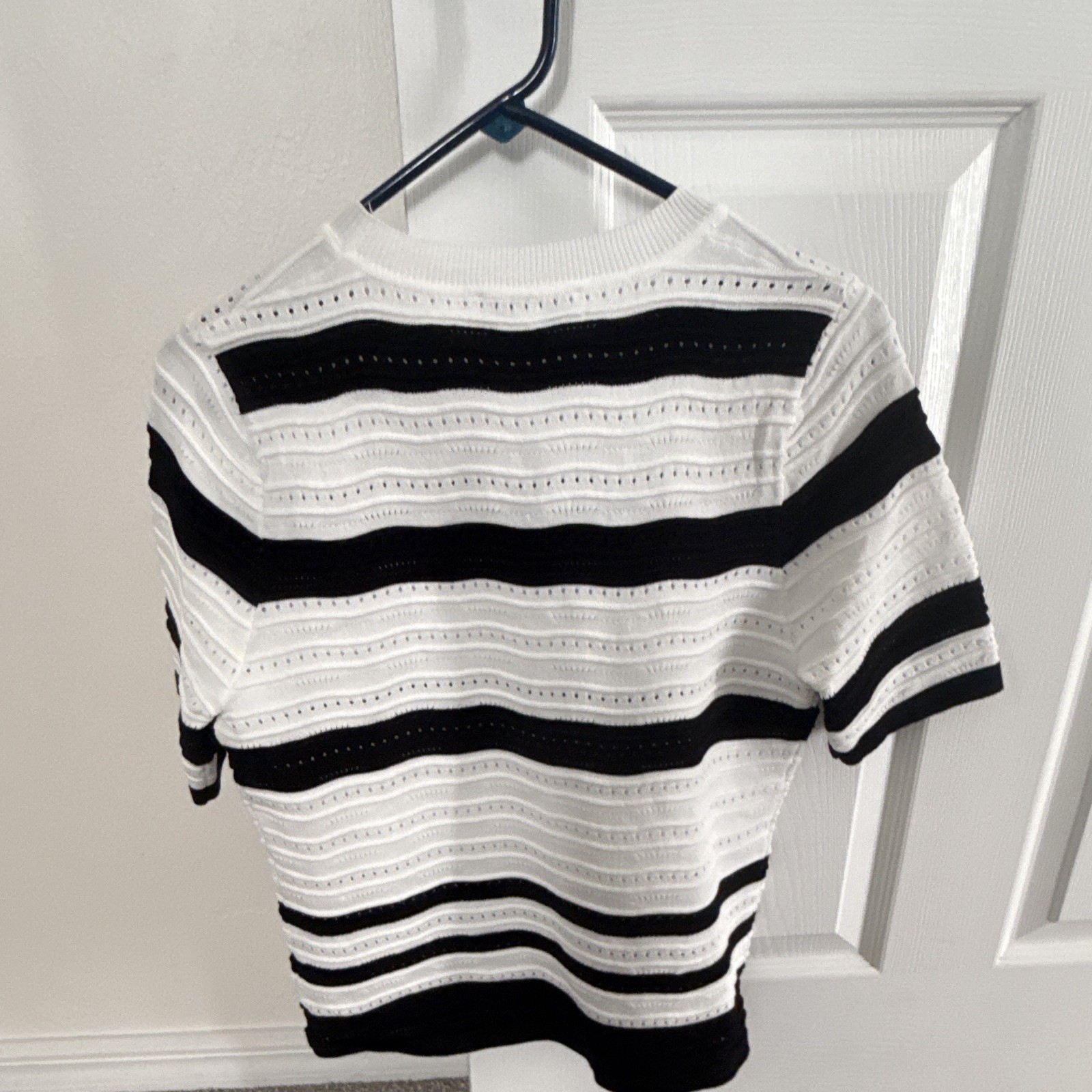 Nanette Lepore Women’s Black & White Striped Knit Pullover Sweater M
