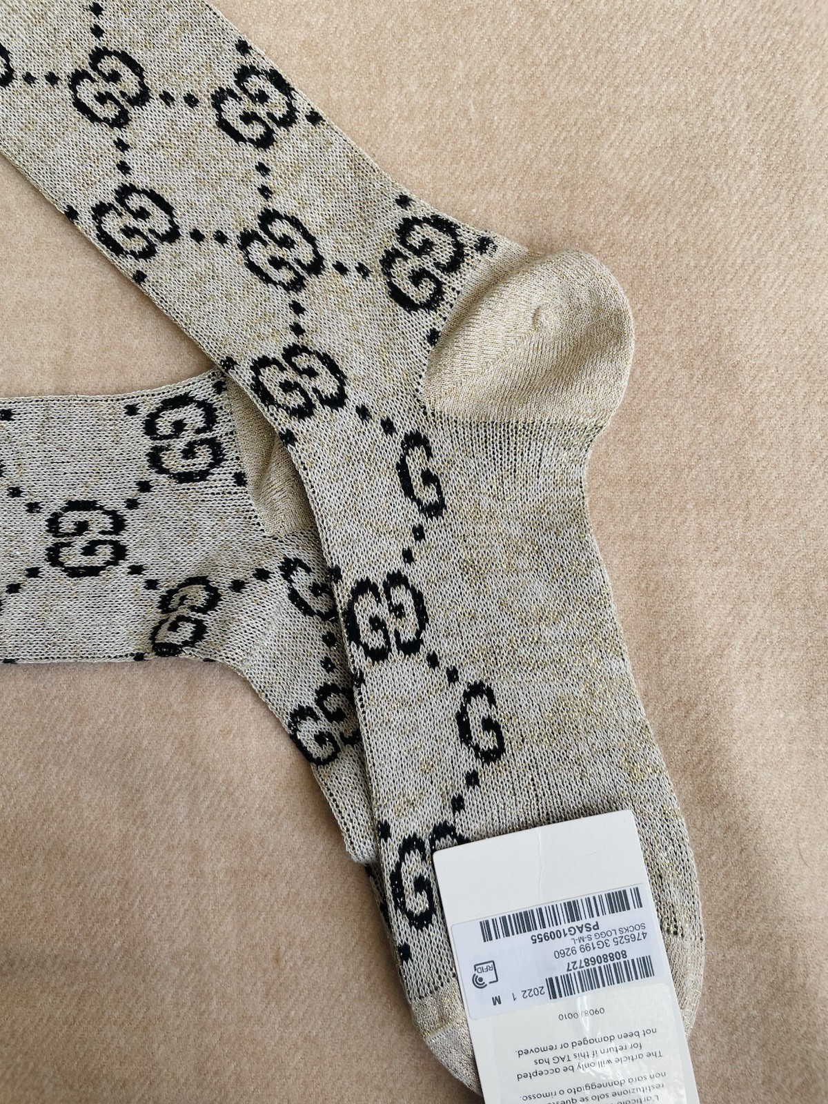 Brand new Gucci GG Logo Glittery Socks Beige Women’s Size M 9 (20-22cm)