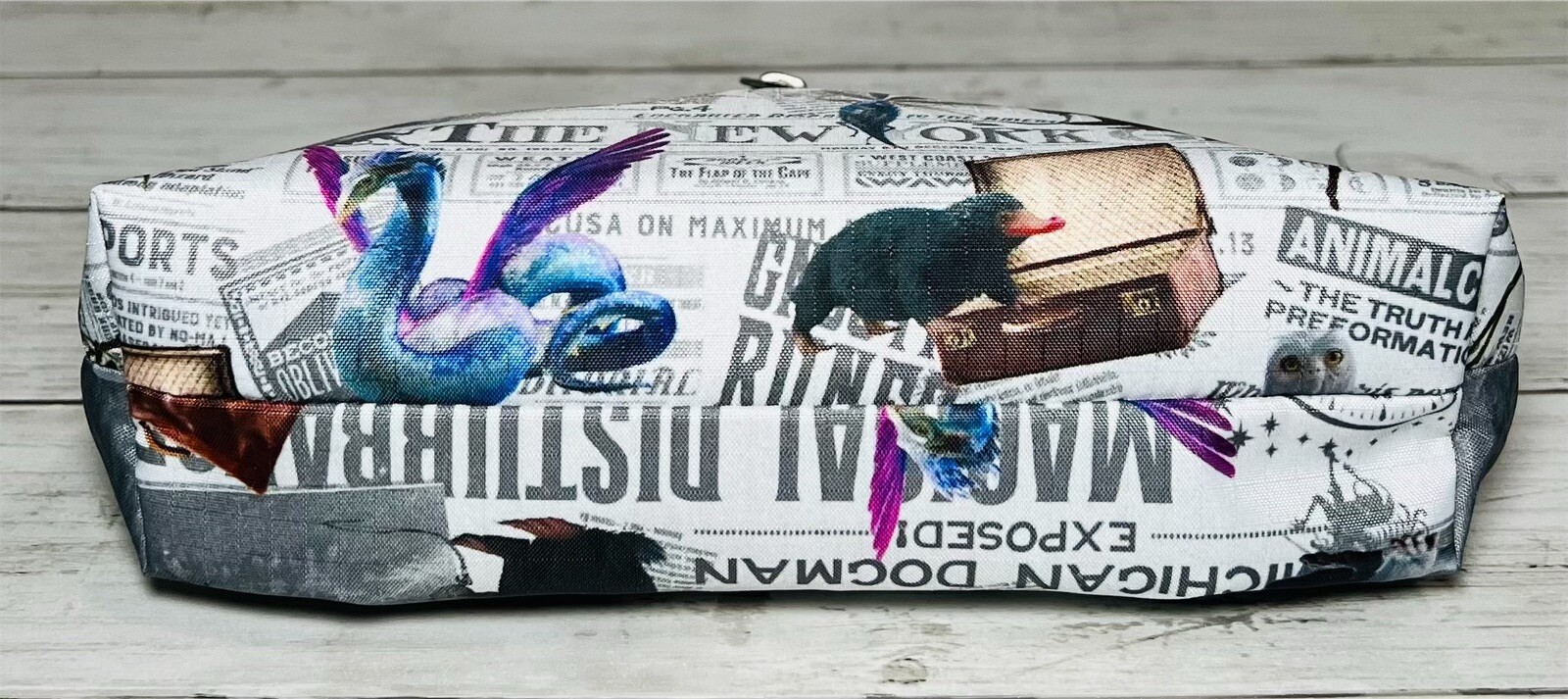 NWT LeSportsac Fantastic Beast Cosmetic Clutch 7105 G913 P1