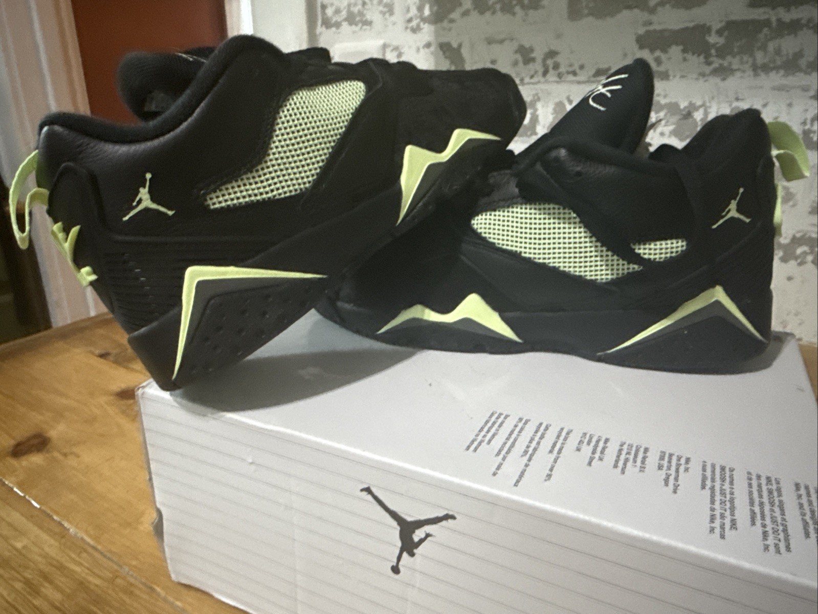 New Jordan Mvp 92 Size 5
