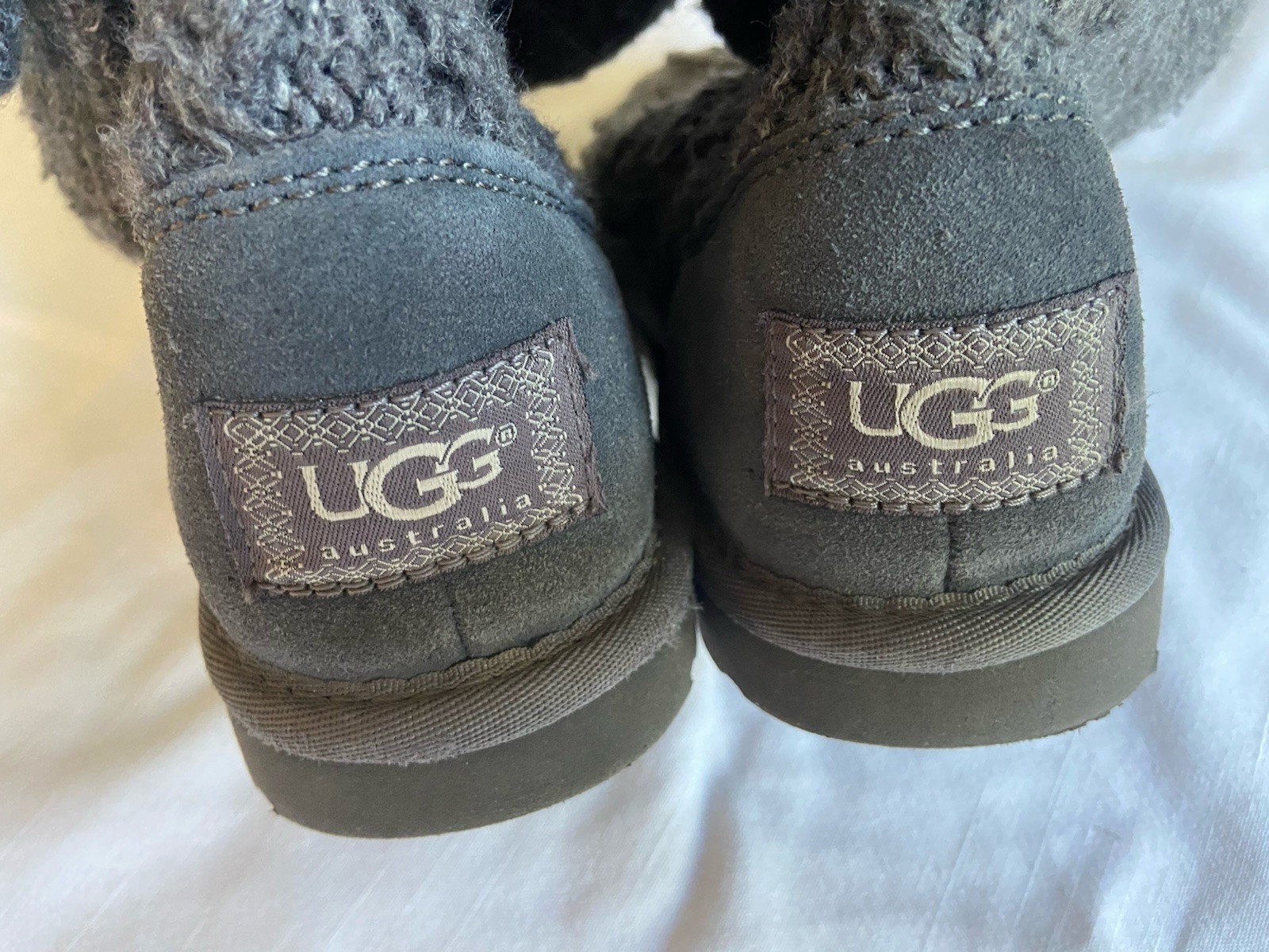 UGG Cardy Gray Knit Sweater Boots – Women’s Size 5 – Style 3066