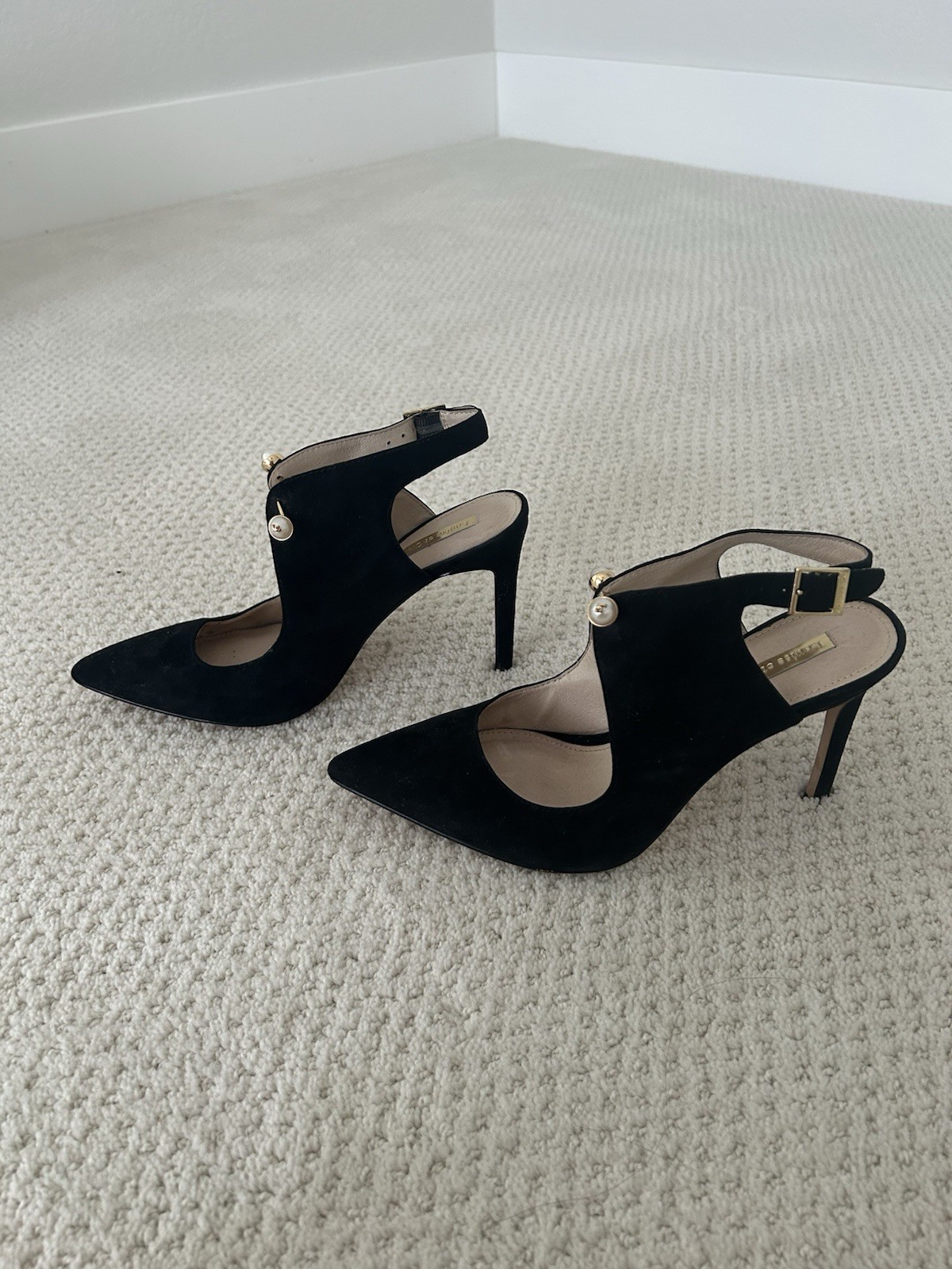 Louise et Cie Black Suede Leather Pointed-Toe Slingback Heels with Pearl, 8.5/39