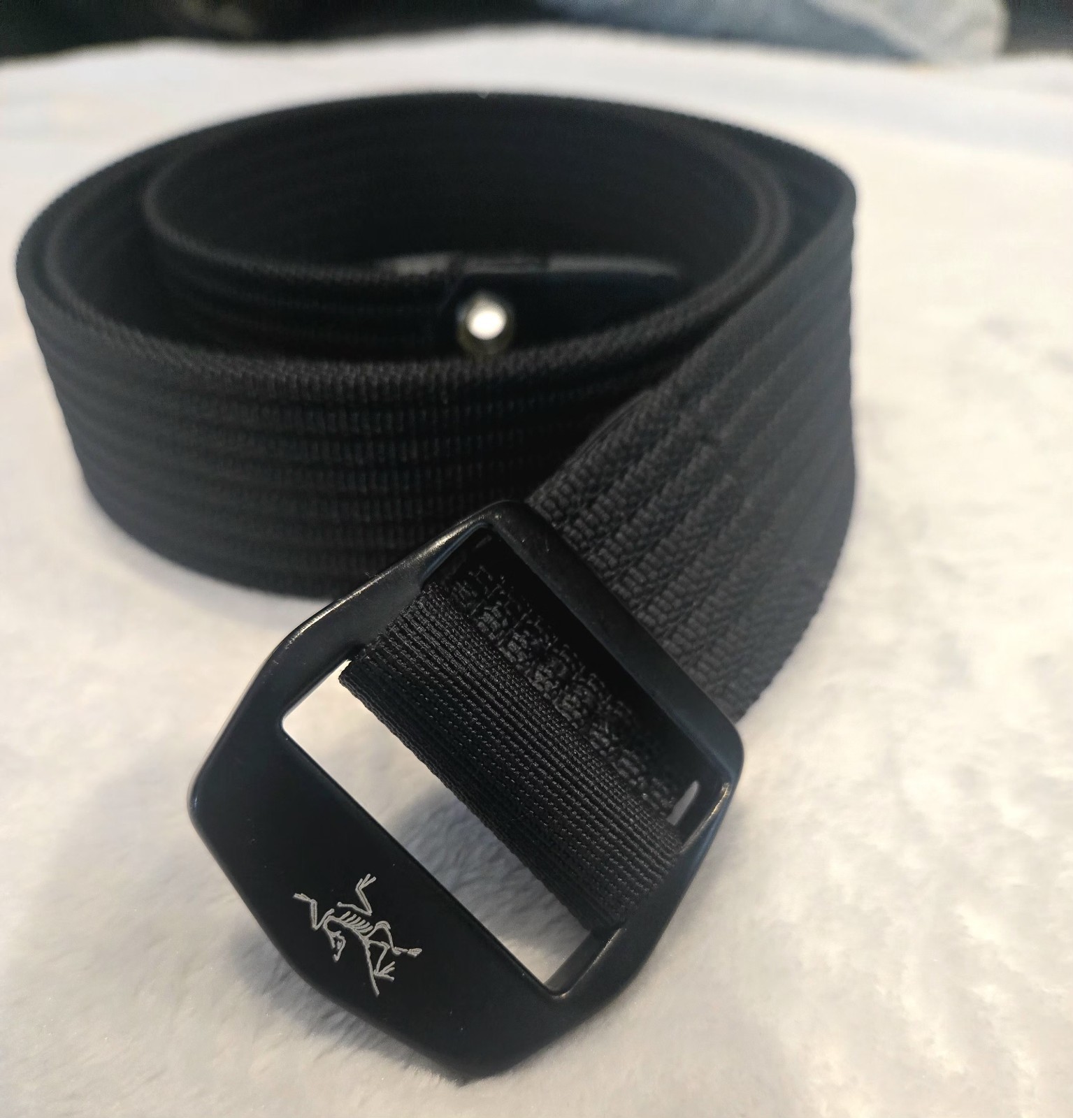 Arc’teryx Black Adjustable Webbed Belt 1.5 in Buckle Logo