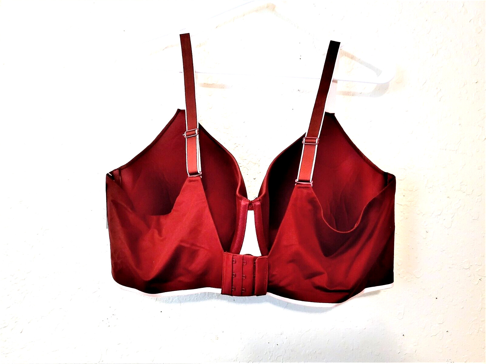 44DDD Auden Demi Coverage Lightly Lined Underwire Convertible T Shirt Bra