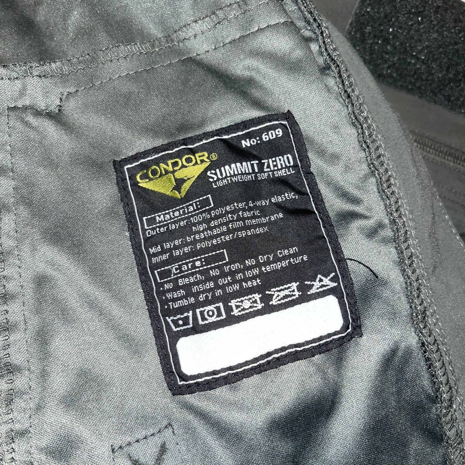Condor Summit Zero lightweight softshell men’s tactical jacket large *see Desc!