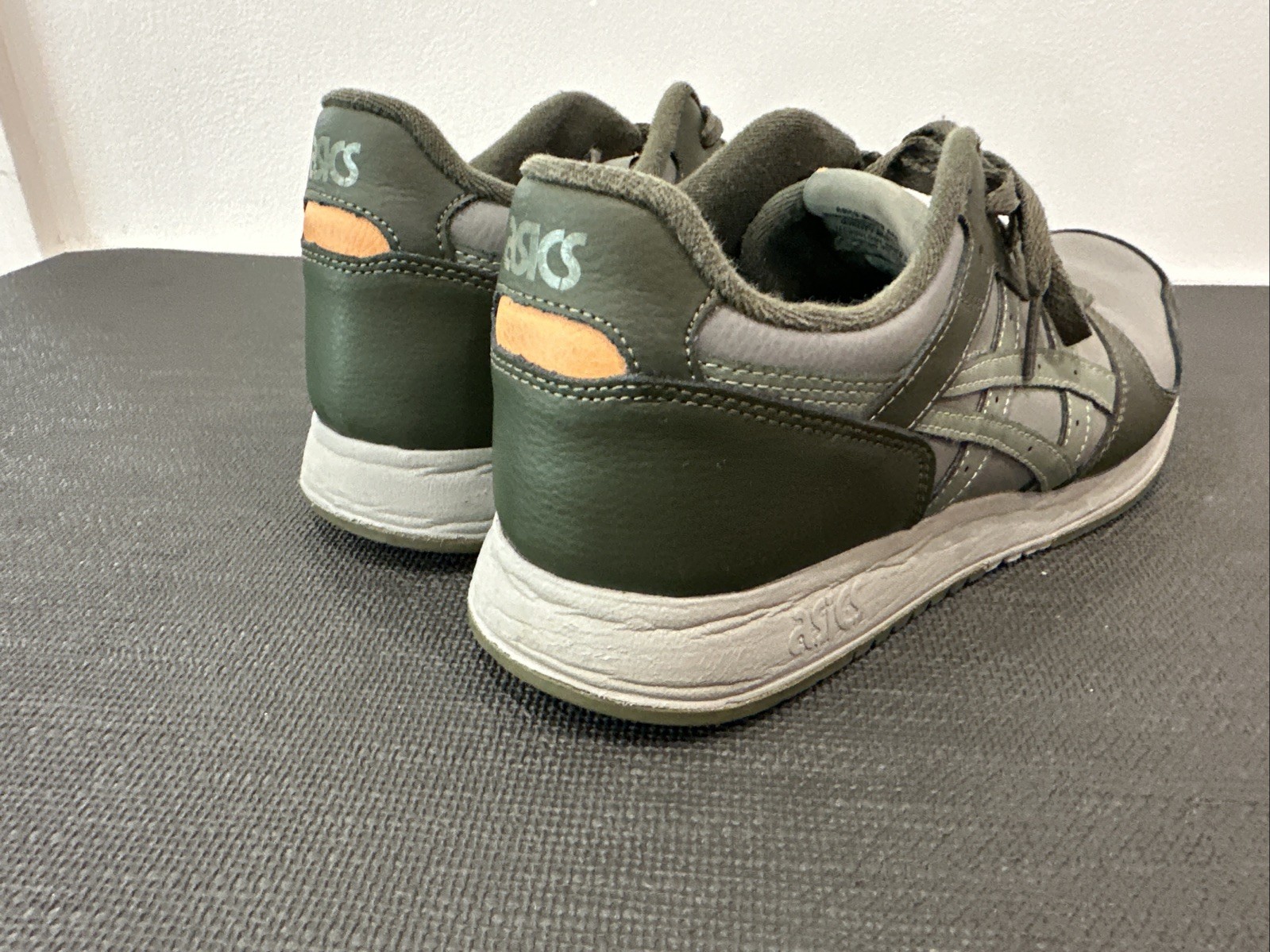 Size 9.5 – Asics Lyte Classic Lichen Green Clay Grey