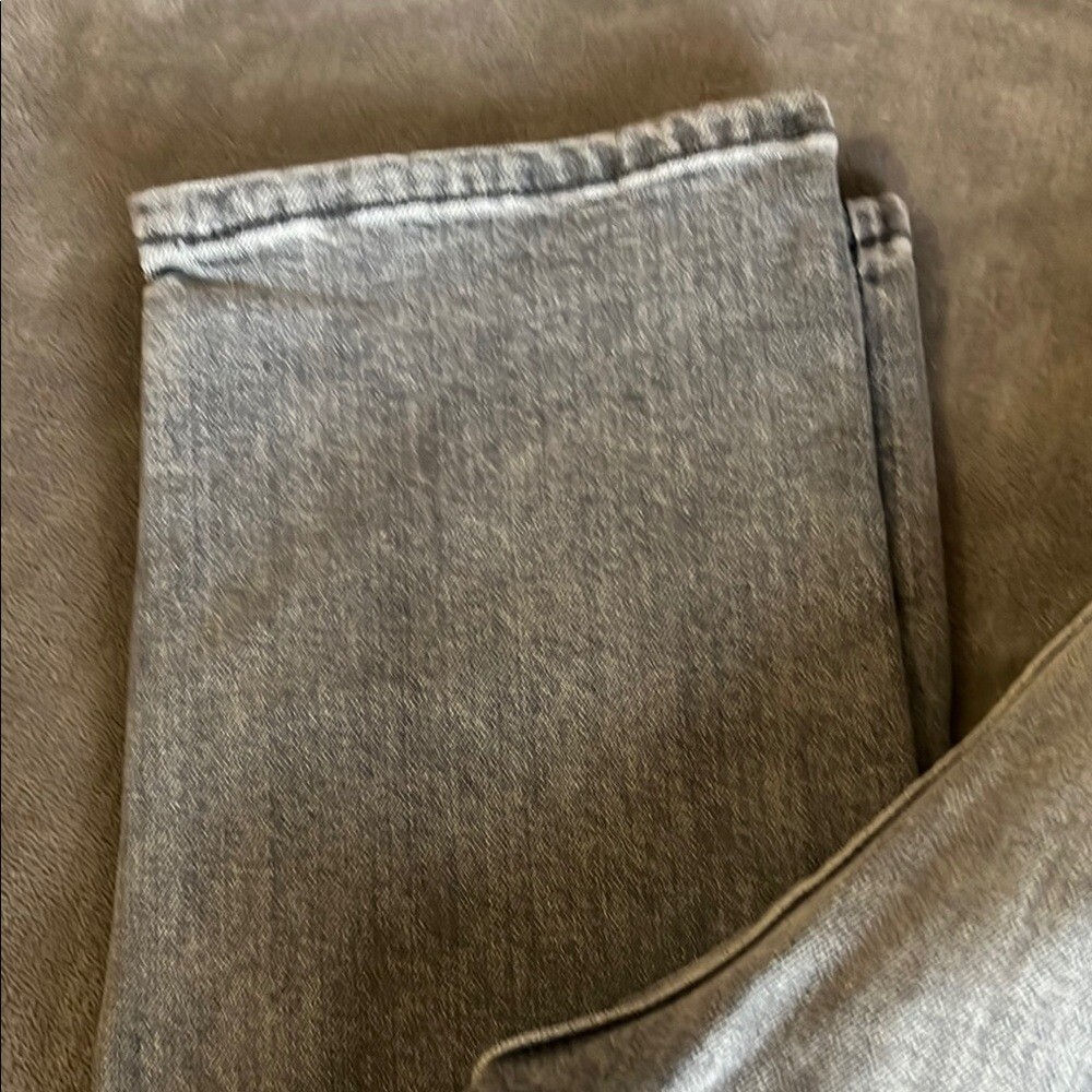 Signature by Levi Strauss Slim Gray Jeans 32X34