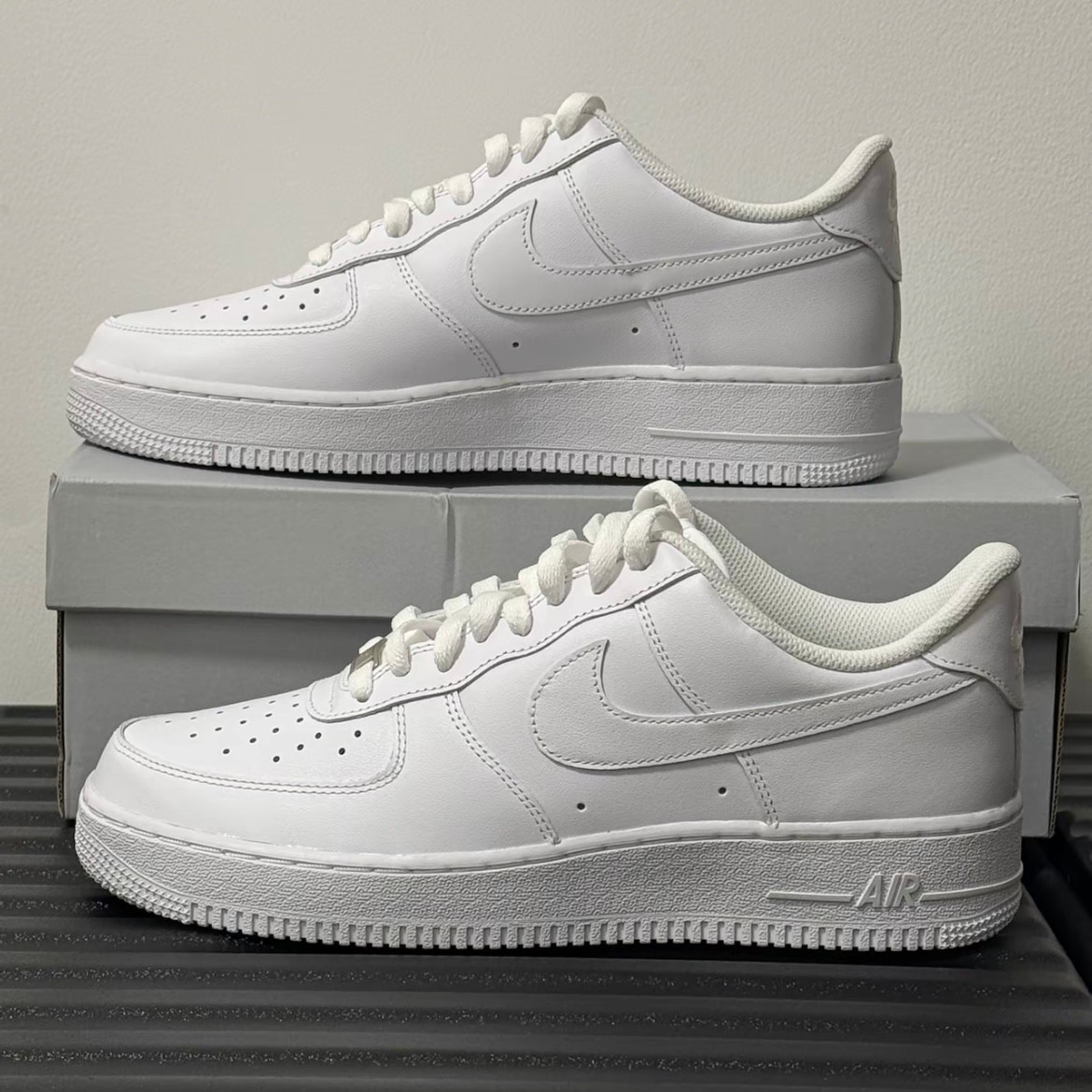 Nike Air Force 1 Low Top “Triple White” Classic Sneakers US Size 7-12