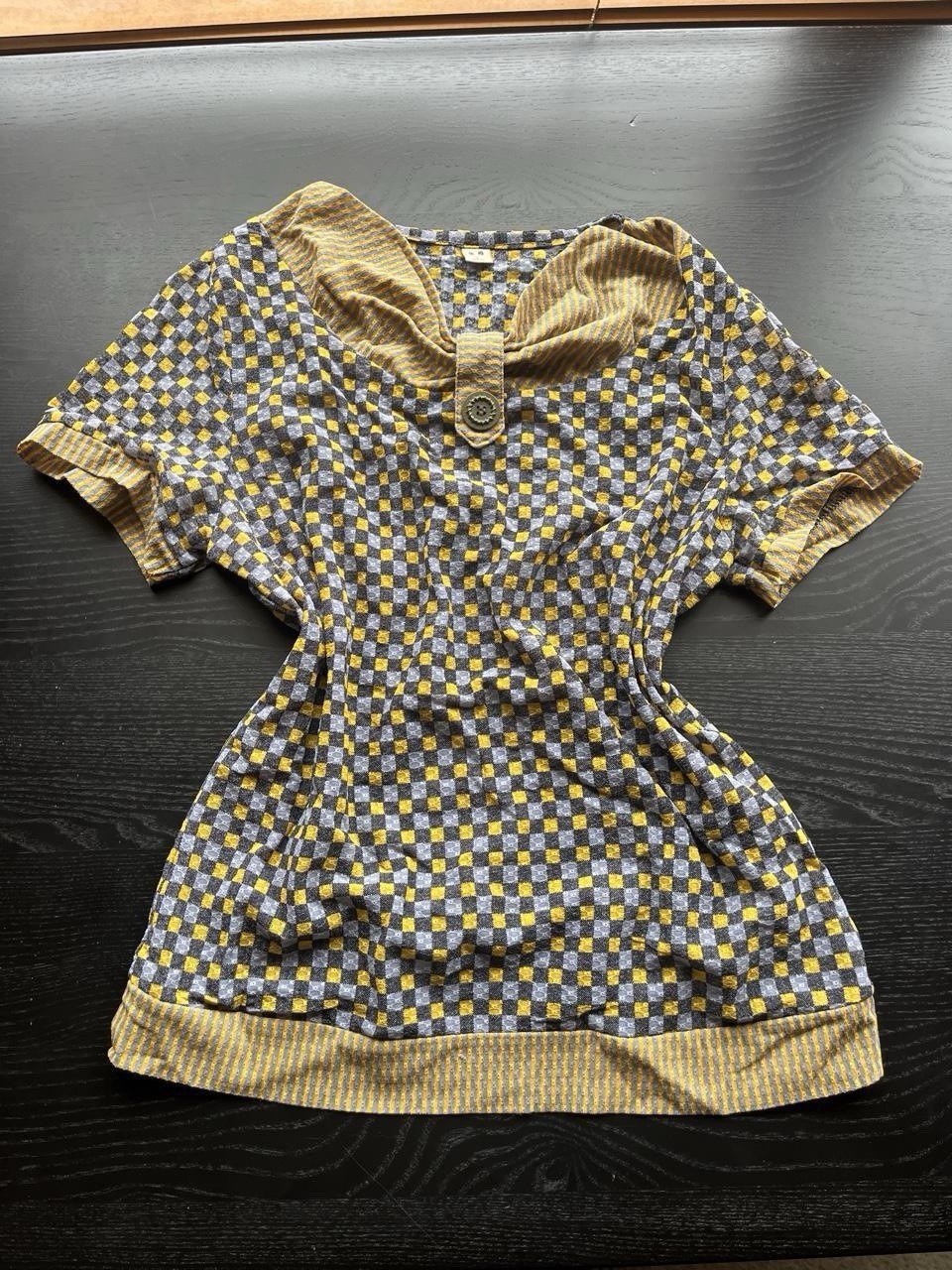 Quirky Vintage Size L Yellow & Black Mixed Pattern Cowl Neck Button Textured Top