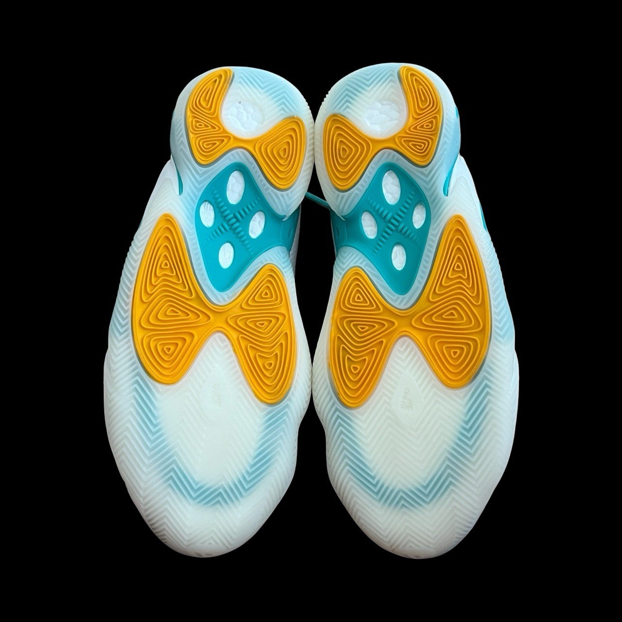 Adidas BYW Select SMU Boost Men’s Basketball Shoes White Blue Teal Size 9.5 New