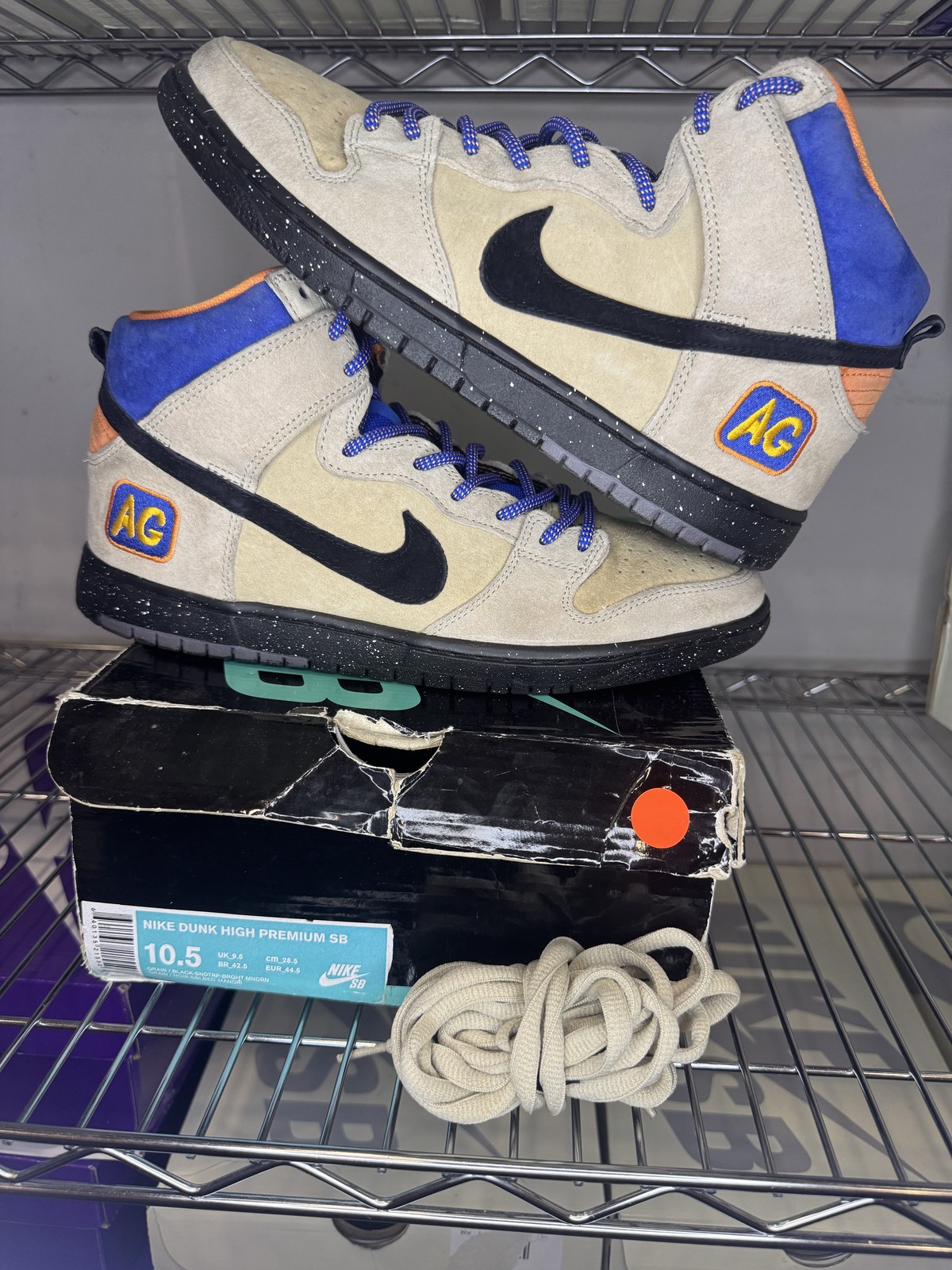 Nike SB Dunk High Acapulco Gold10.5M/12WPre-OwnedOriginal Box (Good)