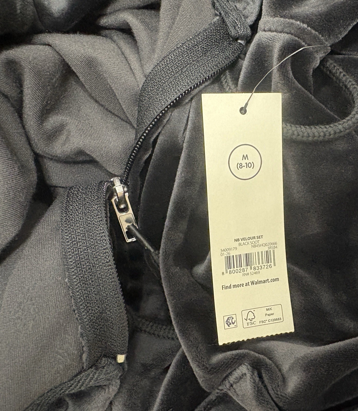 NWT No Boundaries Black Soot Velour Hoodie Jacket Zipper Women’s Size M (8-10)