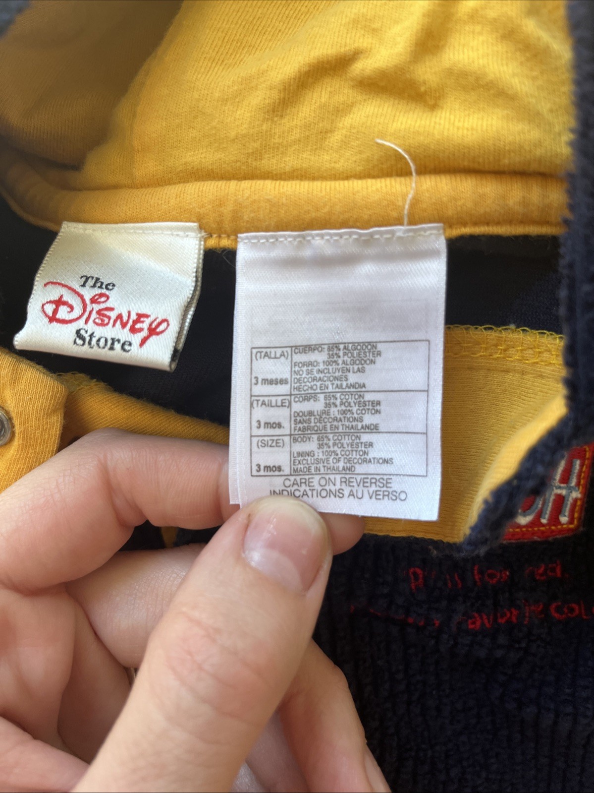 Y2K Winnie The Pooh 3 Months Pullover