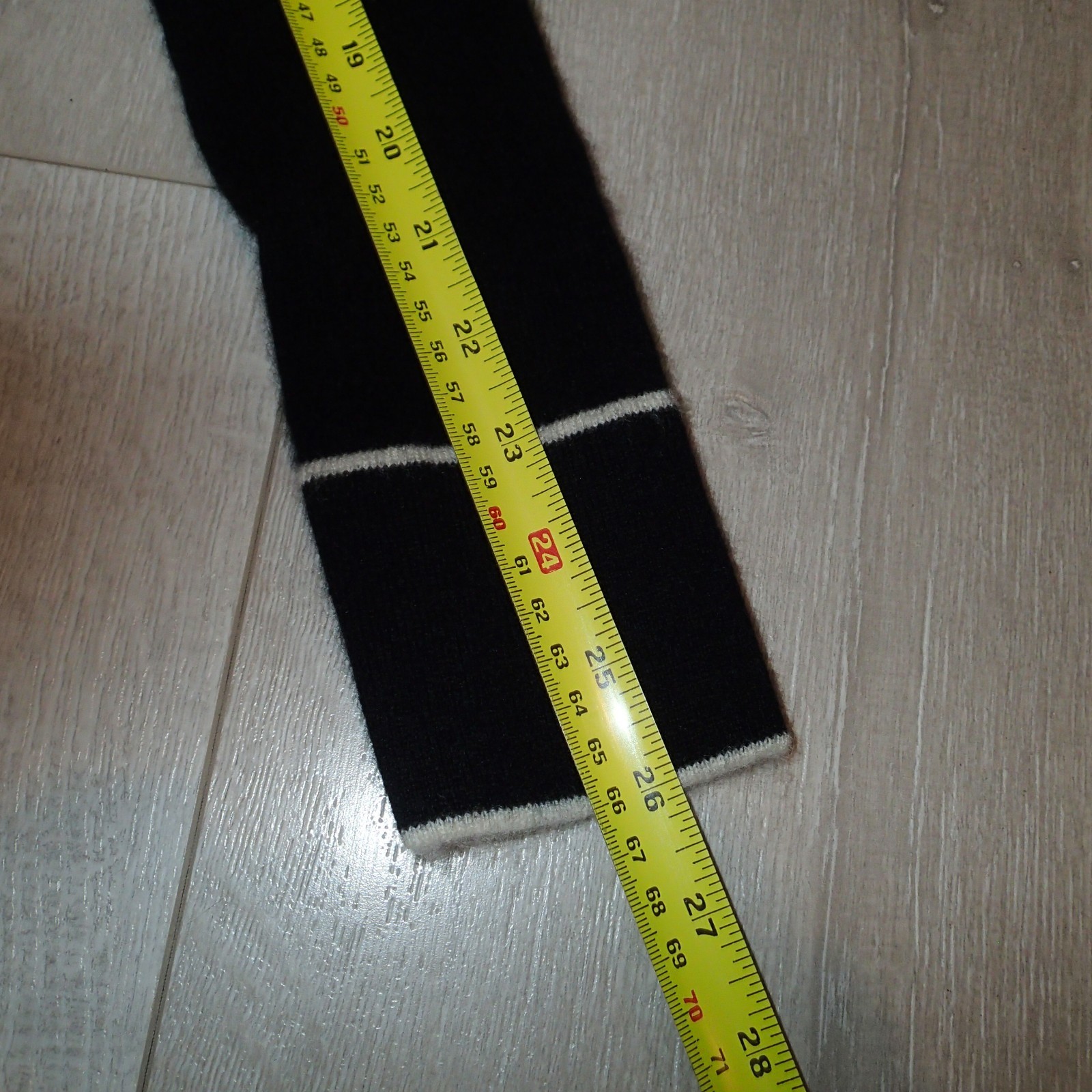 Madeleine Thompson black Cashmere Cardigan Long Sleeve sz S sweater belt pockets