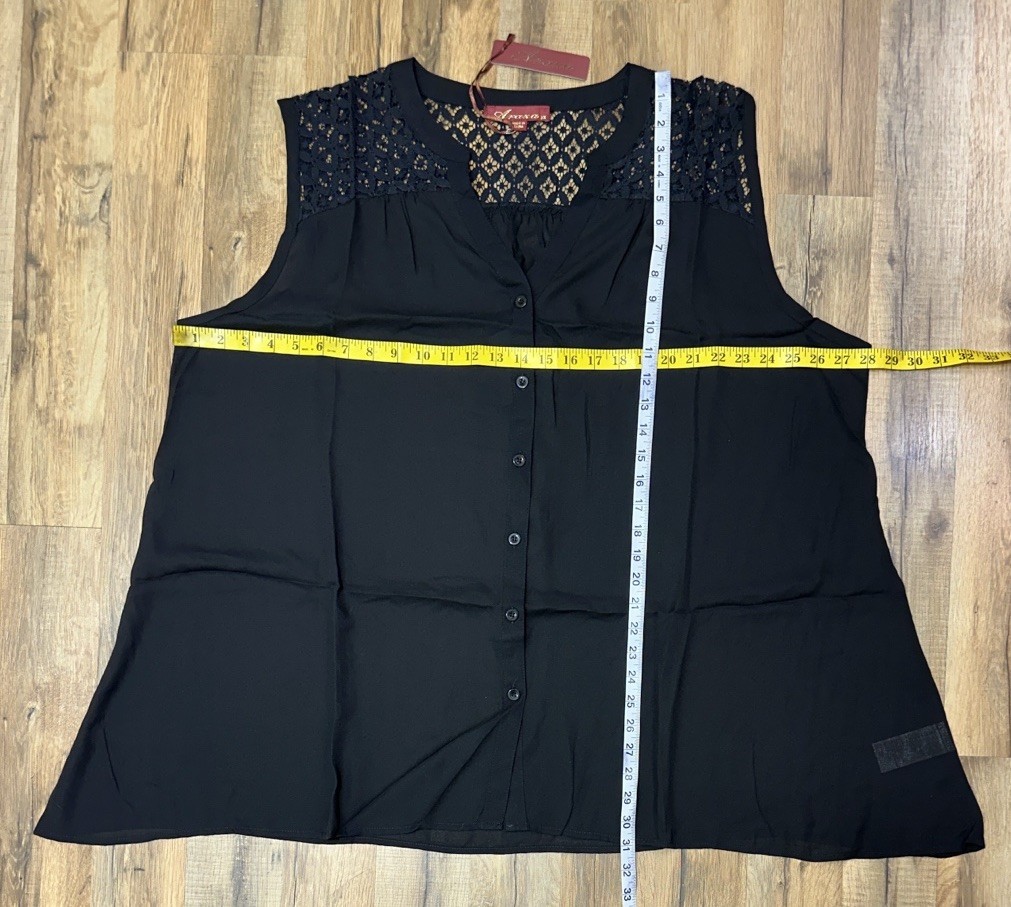 Araza NWT Black Sleeveless Button Down Top Plus Size 3x Lightweight Loose Fit