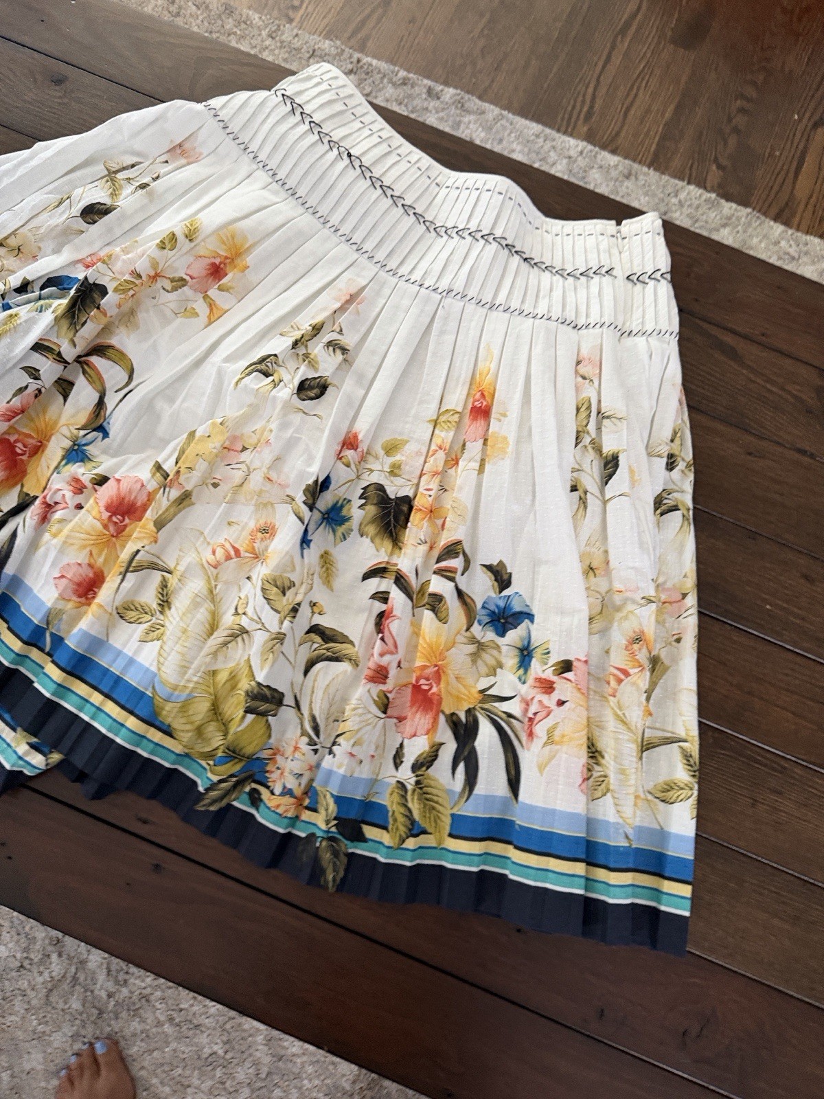 Tommy Bahama Silk Midi Skirt Size 8 NWT Tropical Floral Pleated Waist Resort