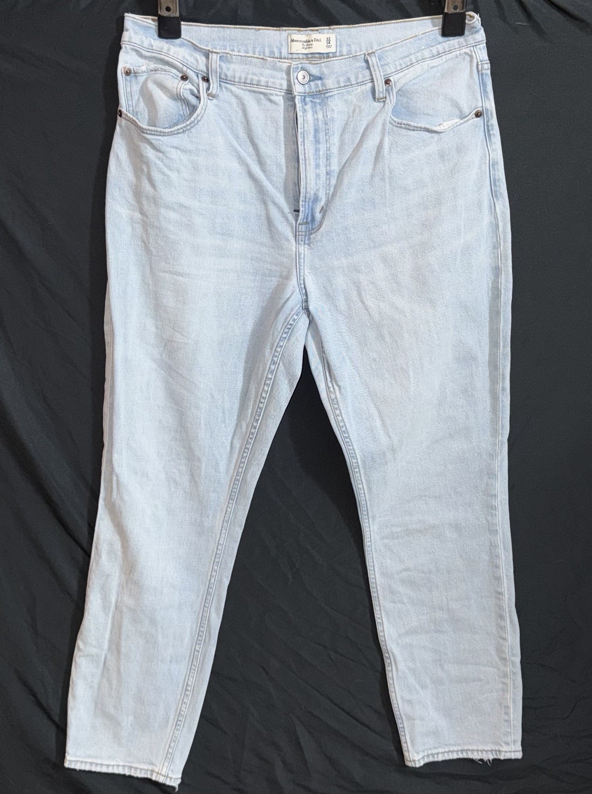Abercrombie & Fitch 32/14 The Skinny High Rise Light Blue Jeans EUC