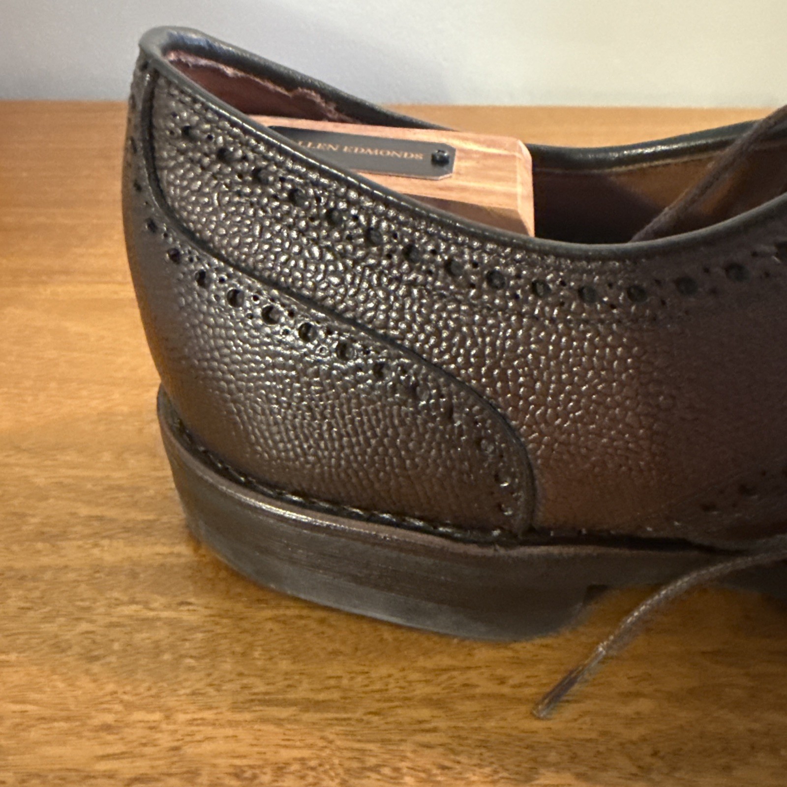 Allen Edmonds Player’s 2.0 Pebbled Brown Wingtip Dress Derby Men’s 12D Dainite