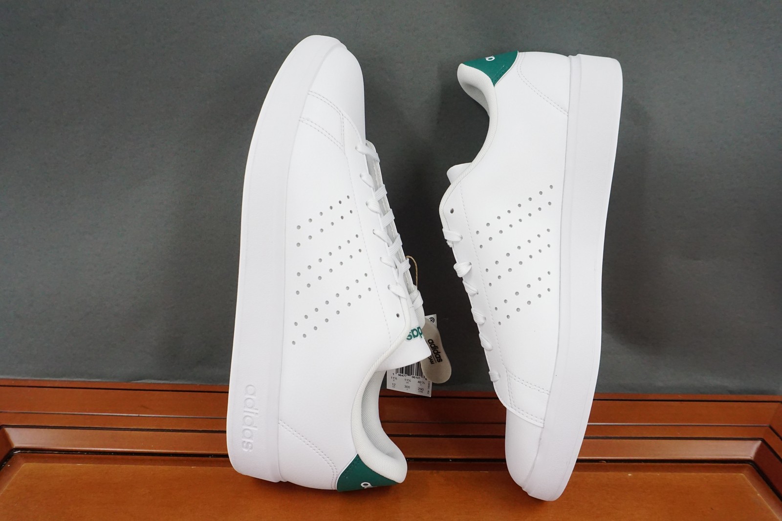 Adidas Advantage 2.0 Shoes Mens Size 12 White Green Cloudfoam Lace Up Comfort