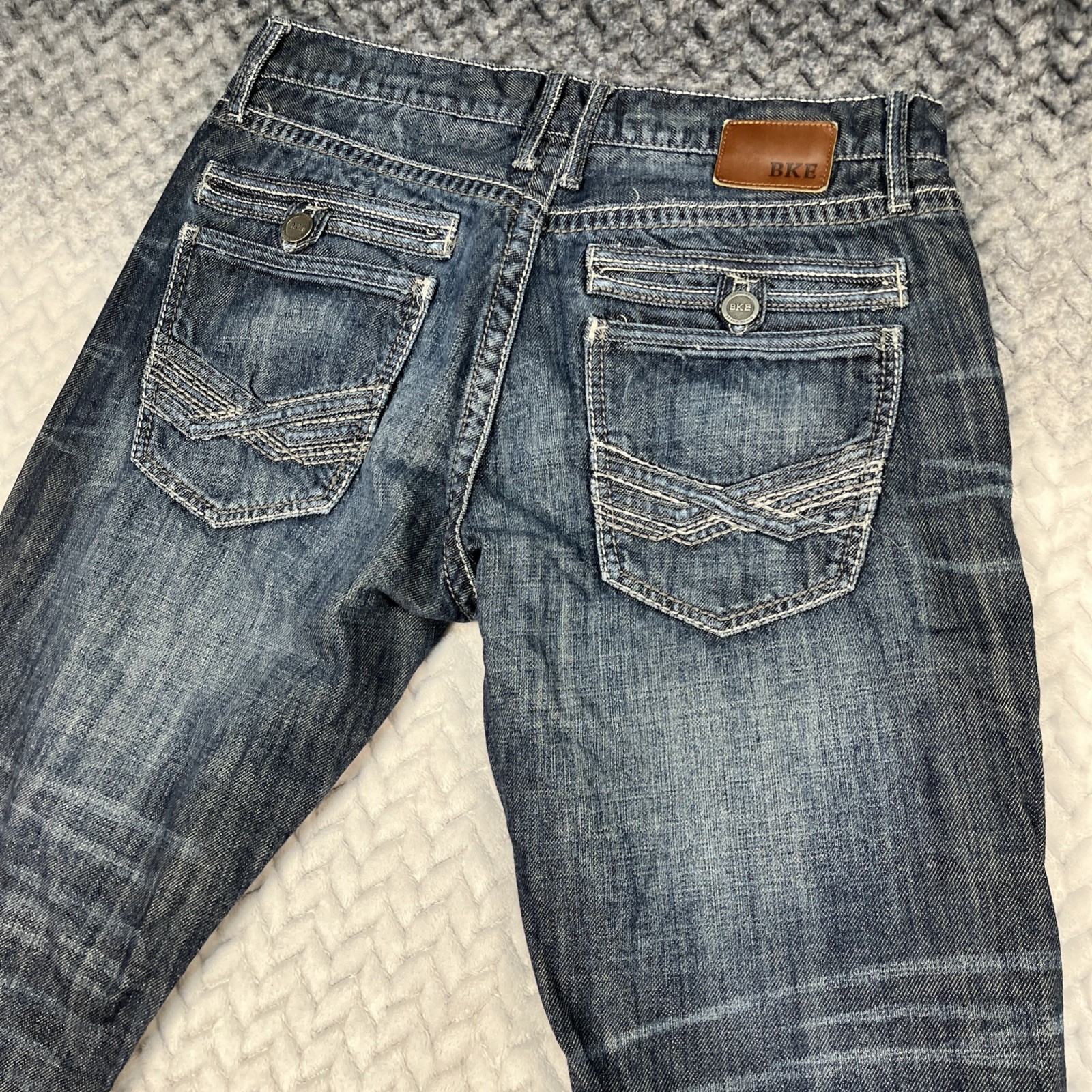 BKE Fulton Bootcut Jeans Mens 34S Blue Medium Wash Distressed Stretch 34×30″