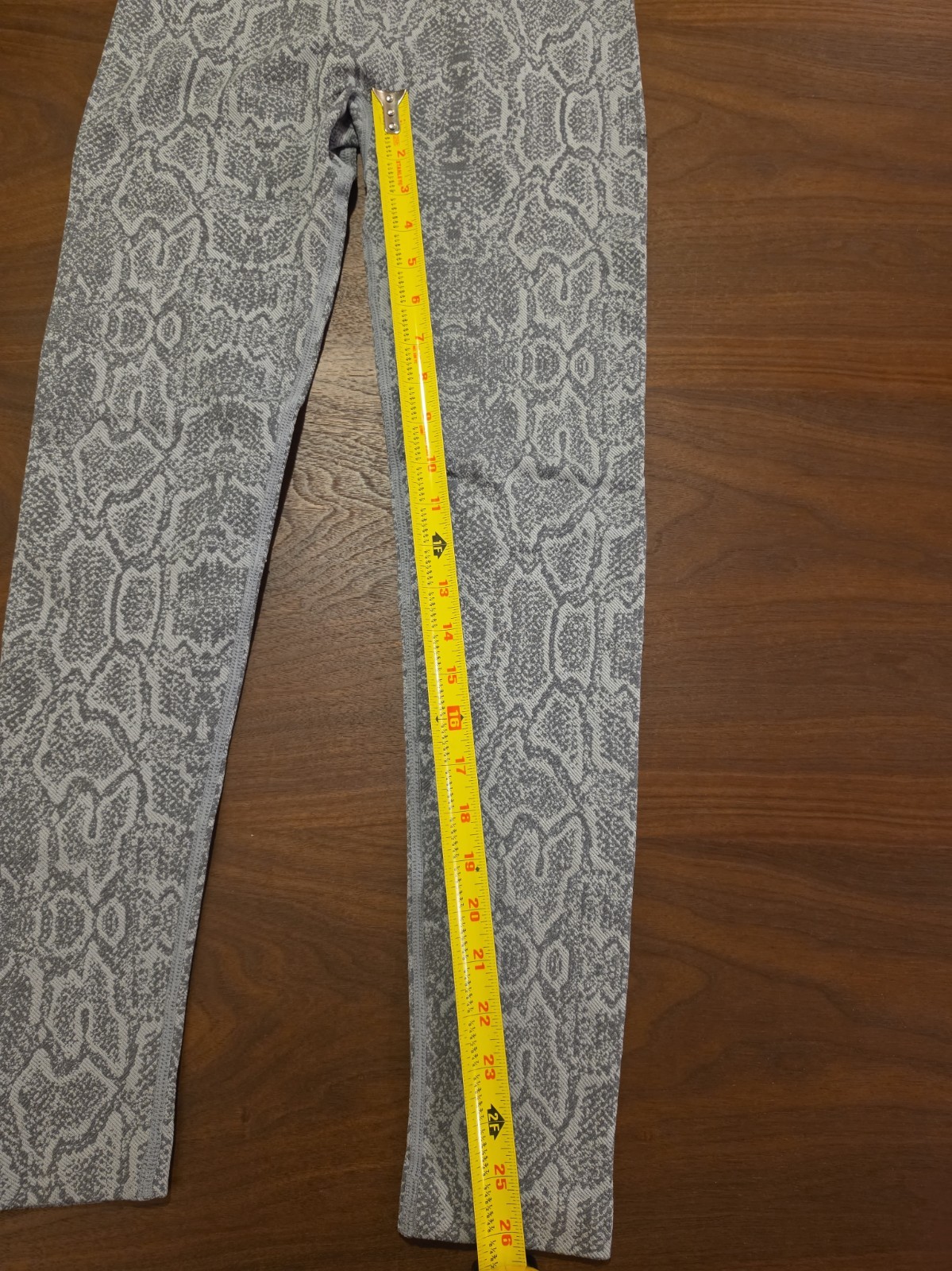 Forever 21 Leggings Women S Gray Snakeskin Print High Rise Athleisure Stretch
